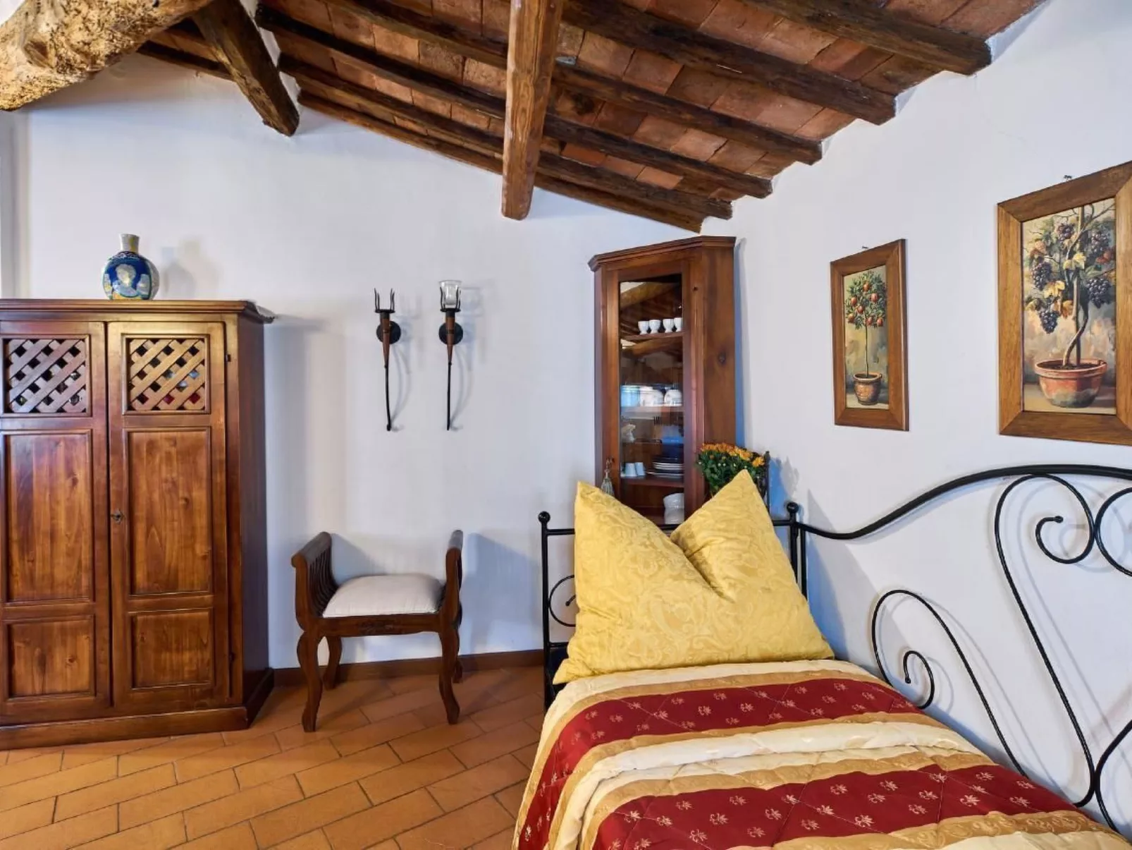 City center flat-Image-tags.info