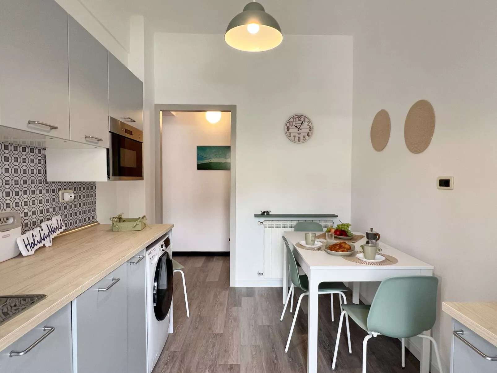 Für 6 Personen ca. 96 m&sup2; in Arenzano, Norditalien (Ligurien)-Binnen