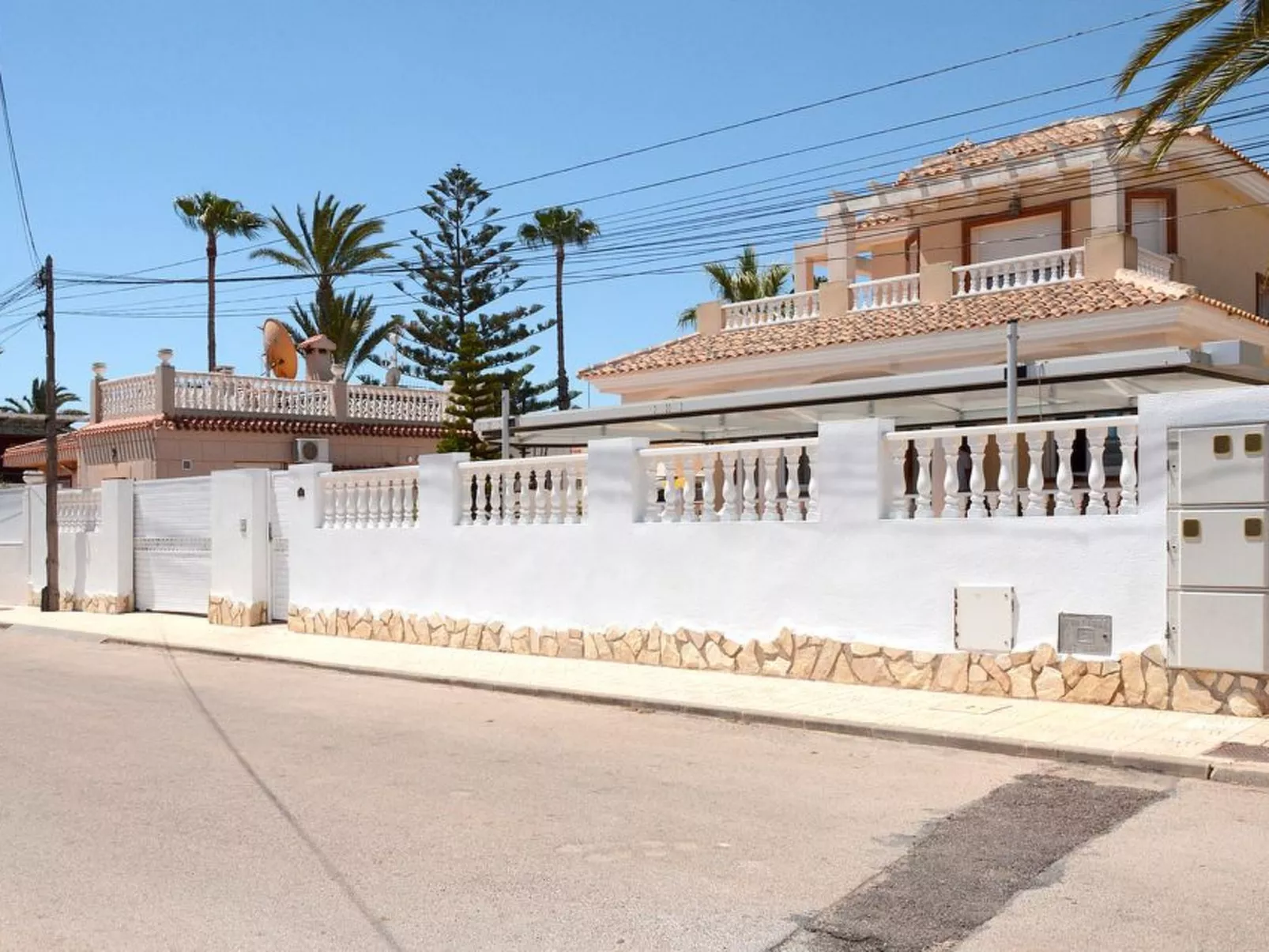 Villa 26-Image-tags.info