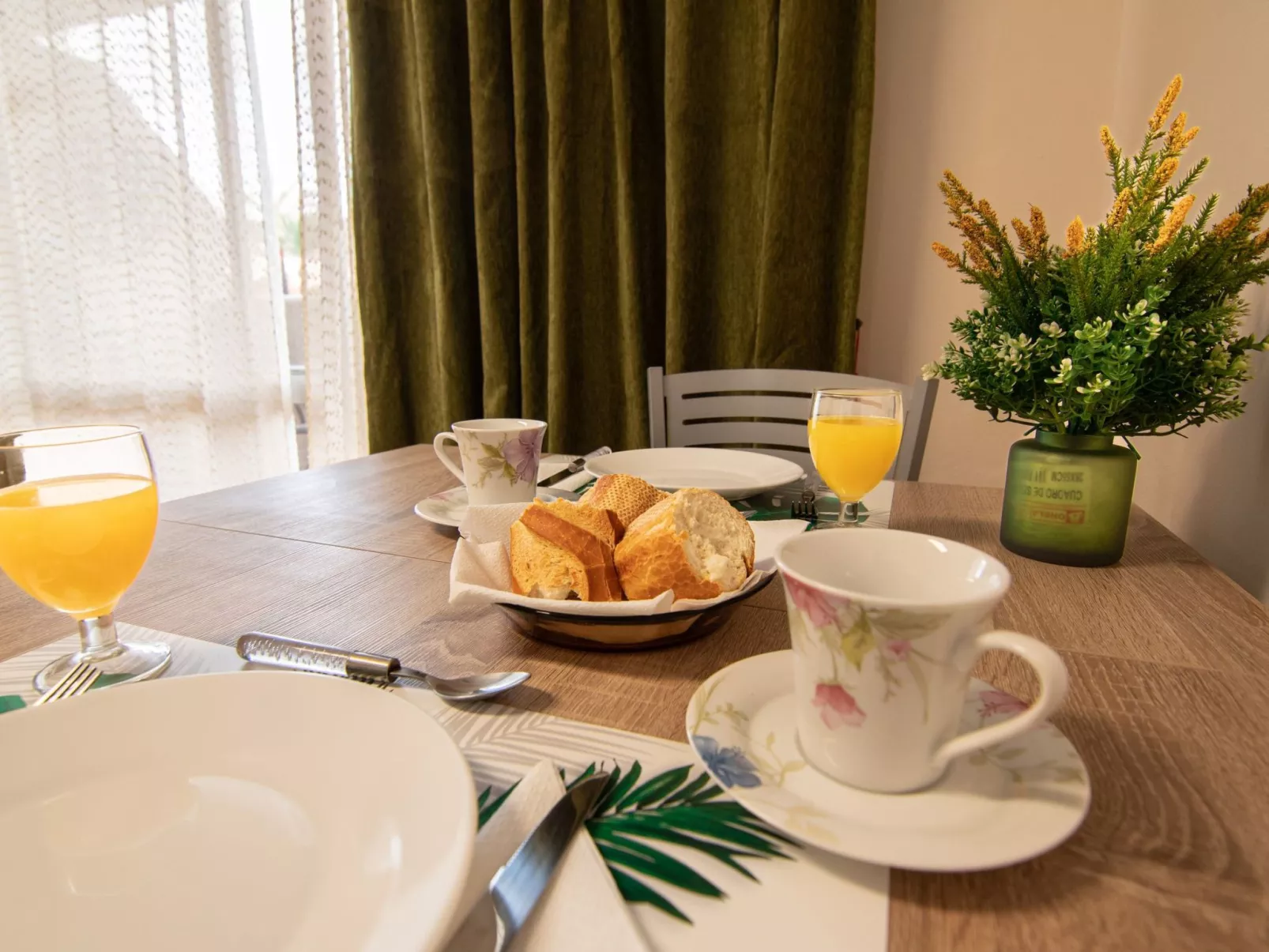 BENALBEACH DE LUXE an der BEACH FRONT LINE-Image-tags.info