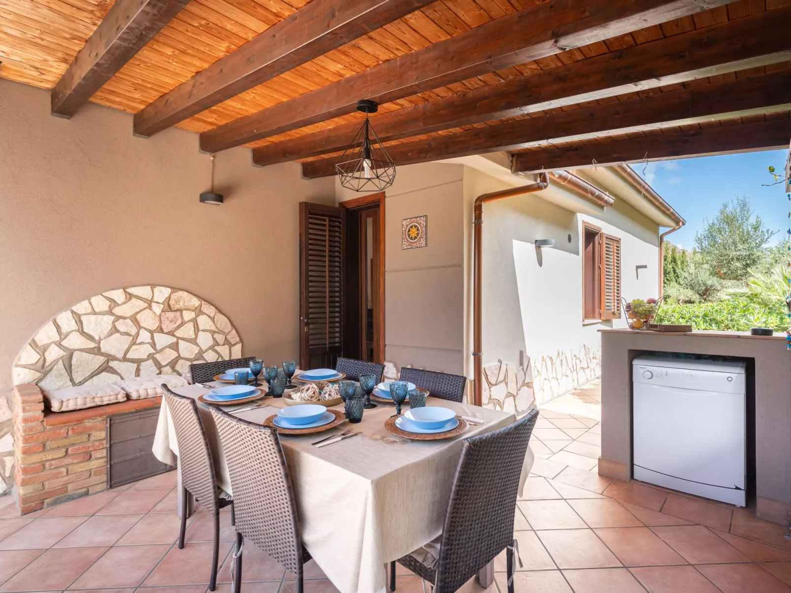 Ferienvilla "Nicole" mit Blick auf das Wasser-Buiten