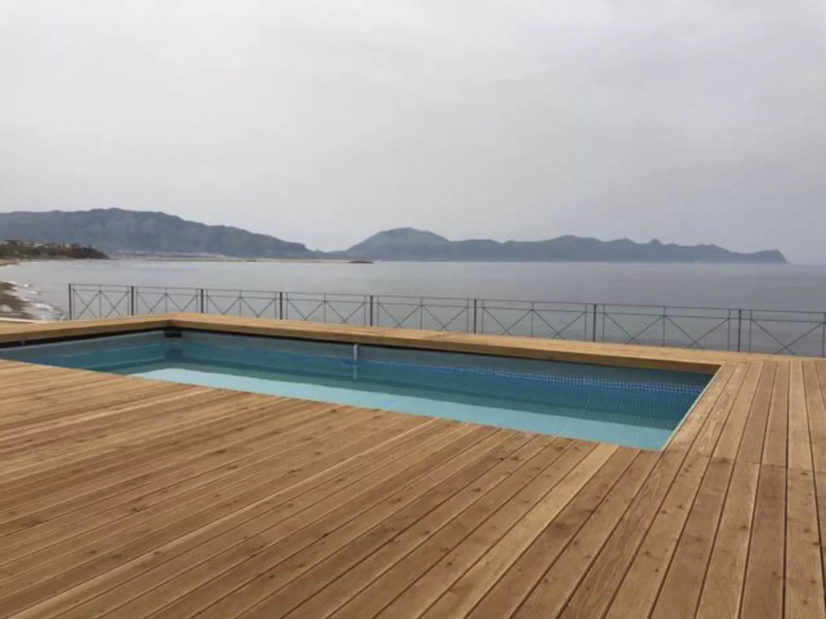 Villa Loreley Marina Beach Resort-Buiten