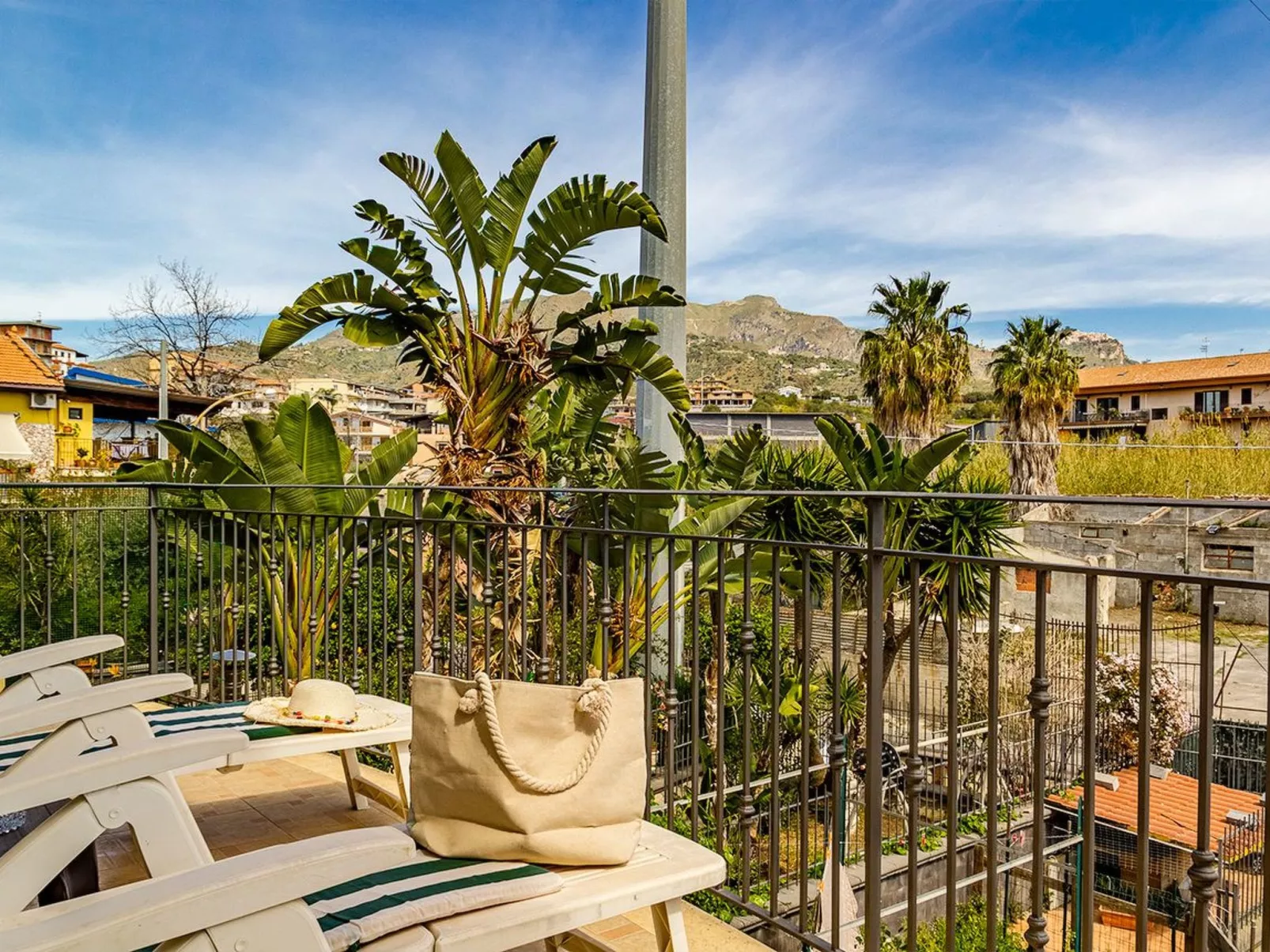 'Villetta Desiderio-Image-tags.info