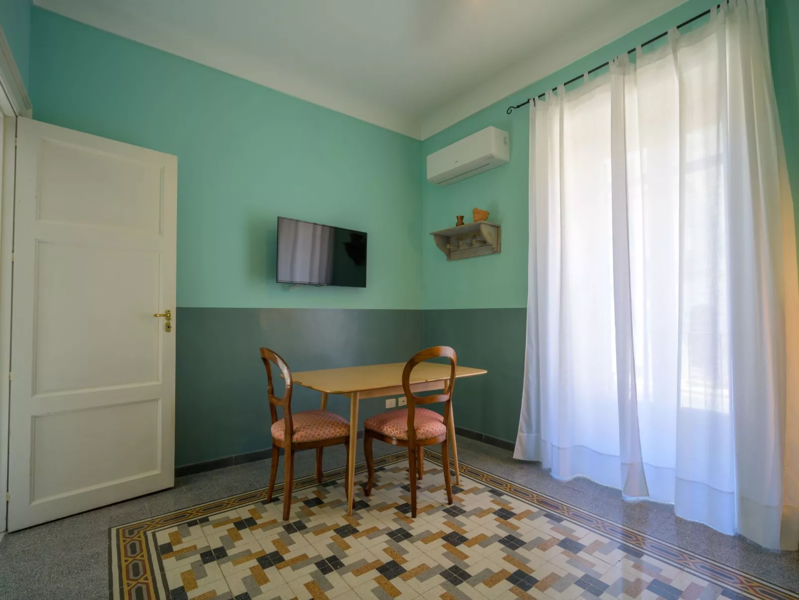 'Sette Cappelli-Binnen