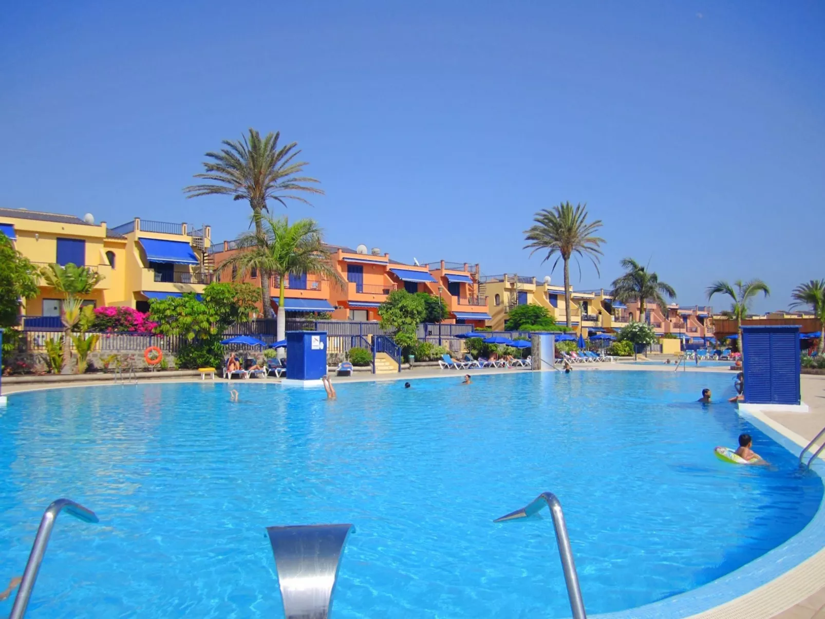 Wunderschönes Ferienhaus im Süden von Gran Canaria mit Garten und gemeinschaftl-Buiten