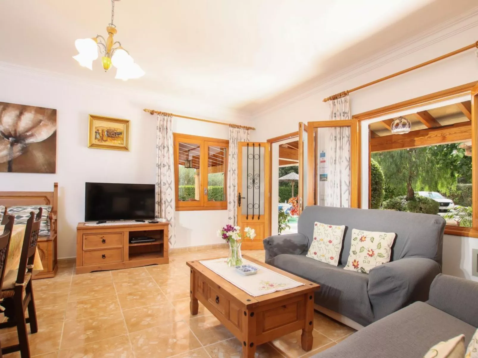 Schöne Villa in Pollensa mit beheiztem Pool-Binnen