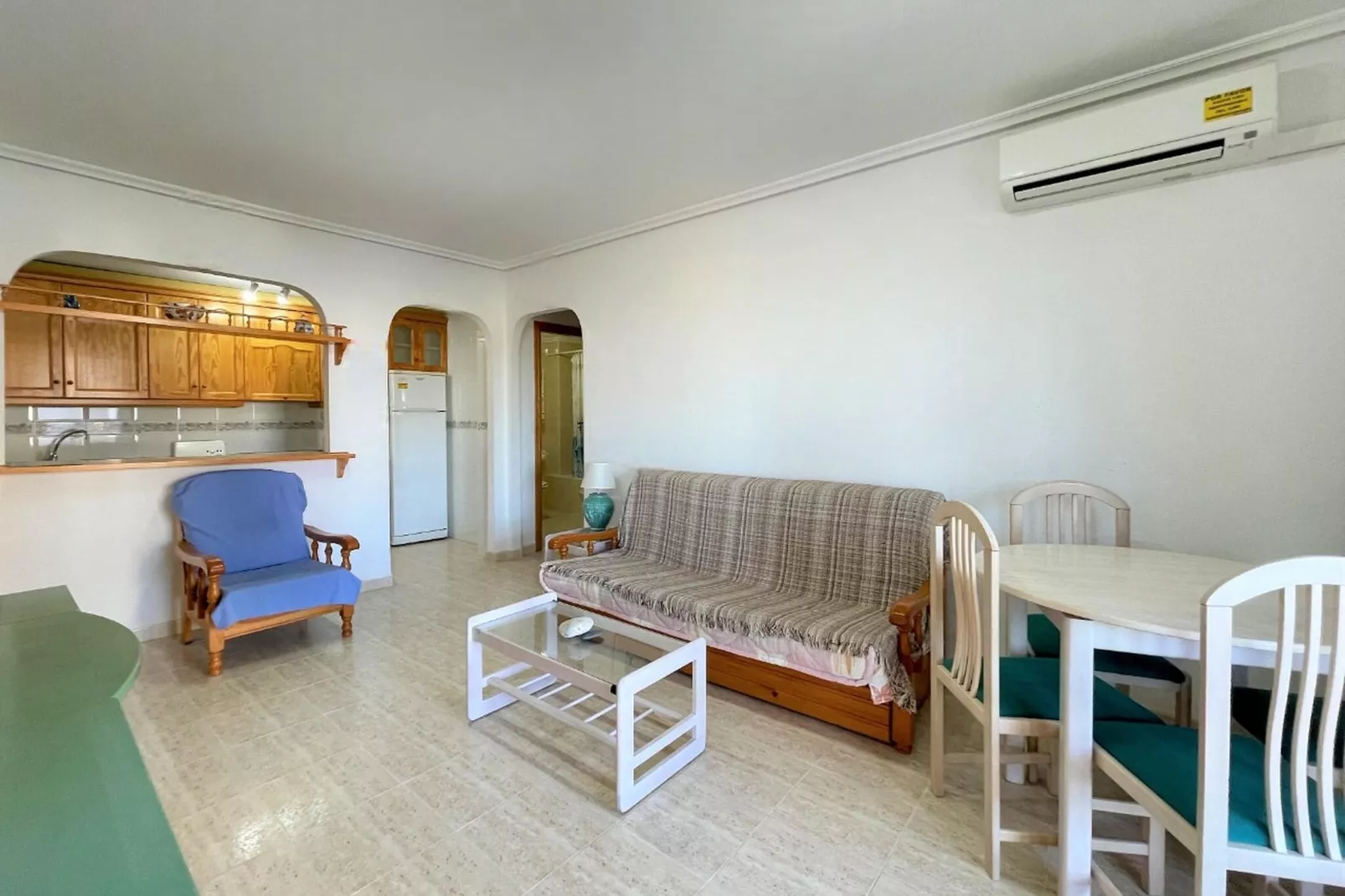 Apartamento planta 1ª o 2ª con terraza