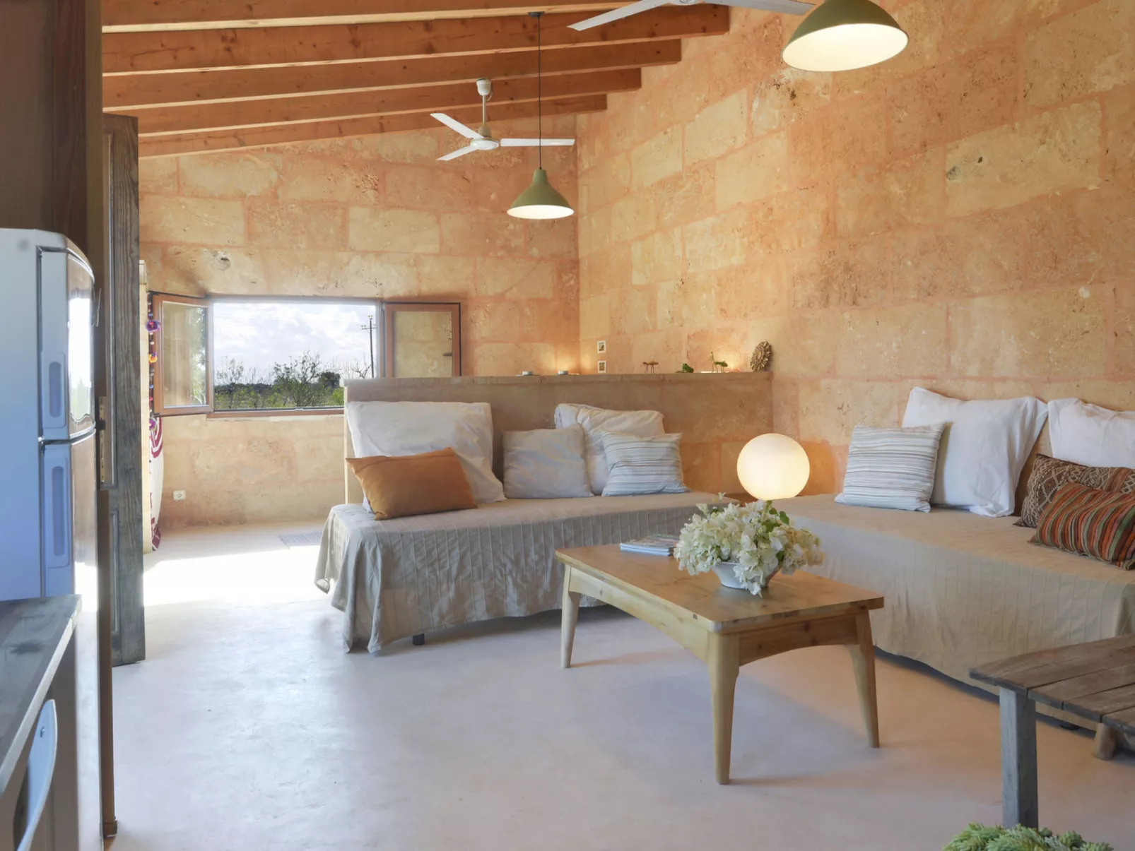 Finca Can Patito-Binnen