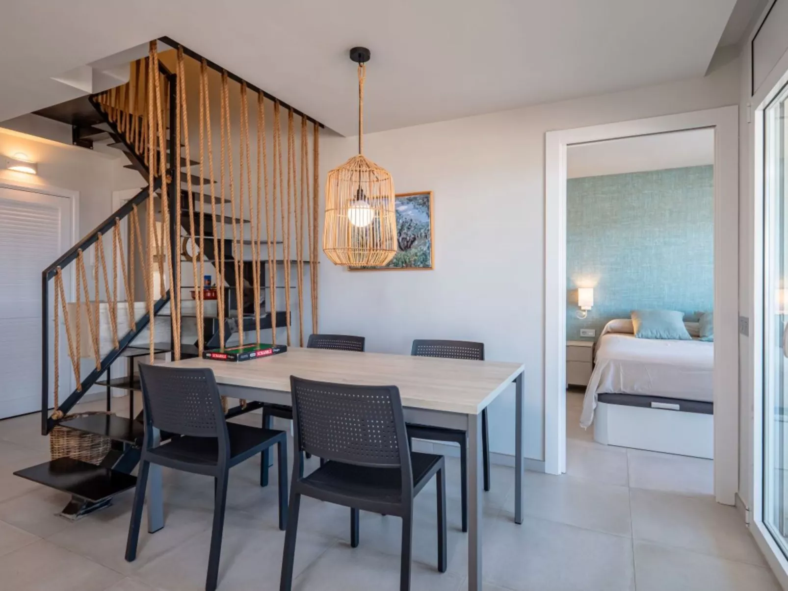 Costabravaforrent Marina, schöne Wohnung in erster Meereslinie-Binnen