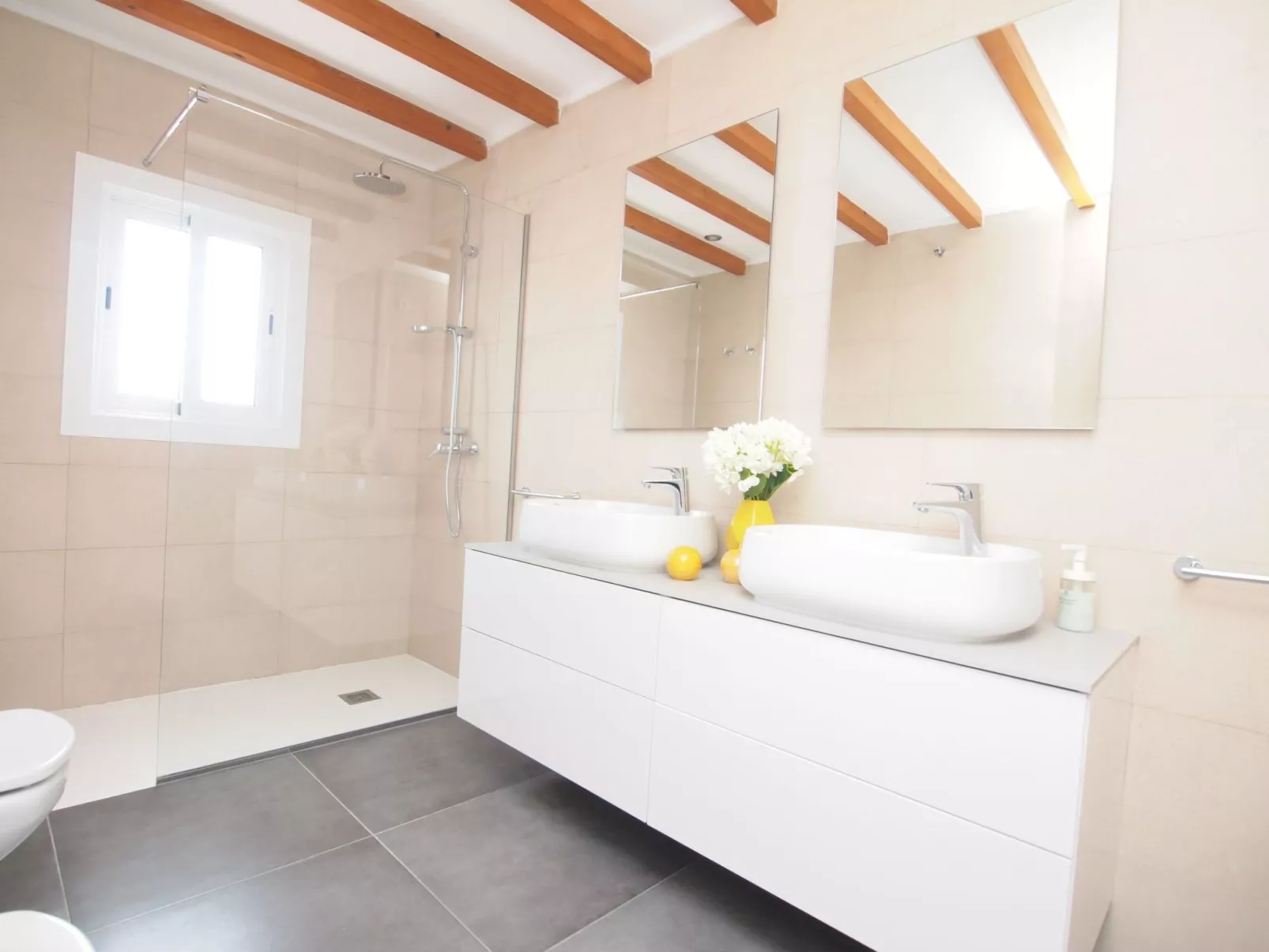 Mit Privatpool für 6 Personen ca. 120 m&sup2; in Son Ferrer, Balearen (Mallorca-Image-tags.info