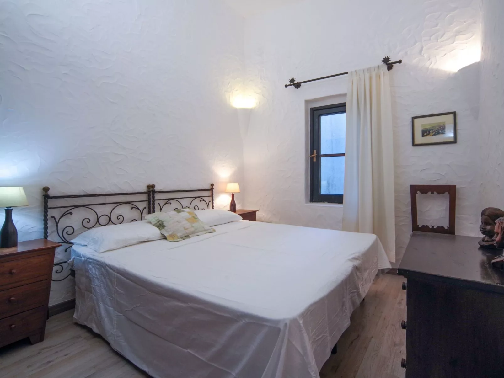 Schöne, neu renovierte Villa direkt am Strand in Costa Rei-Image-tags.info