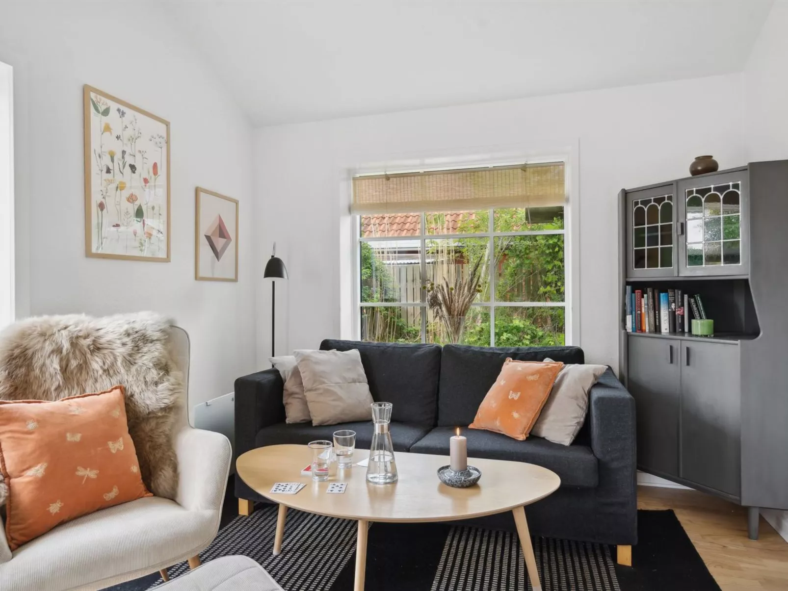 "Quanna" - 50m from the sea-Binnen