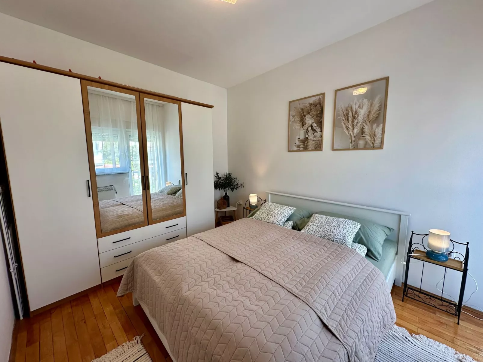 Apartment Dalma-Image-tags.info