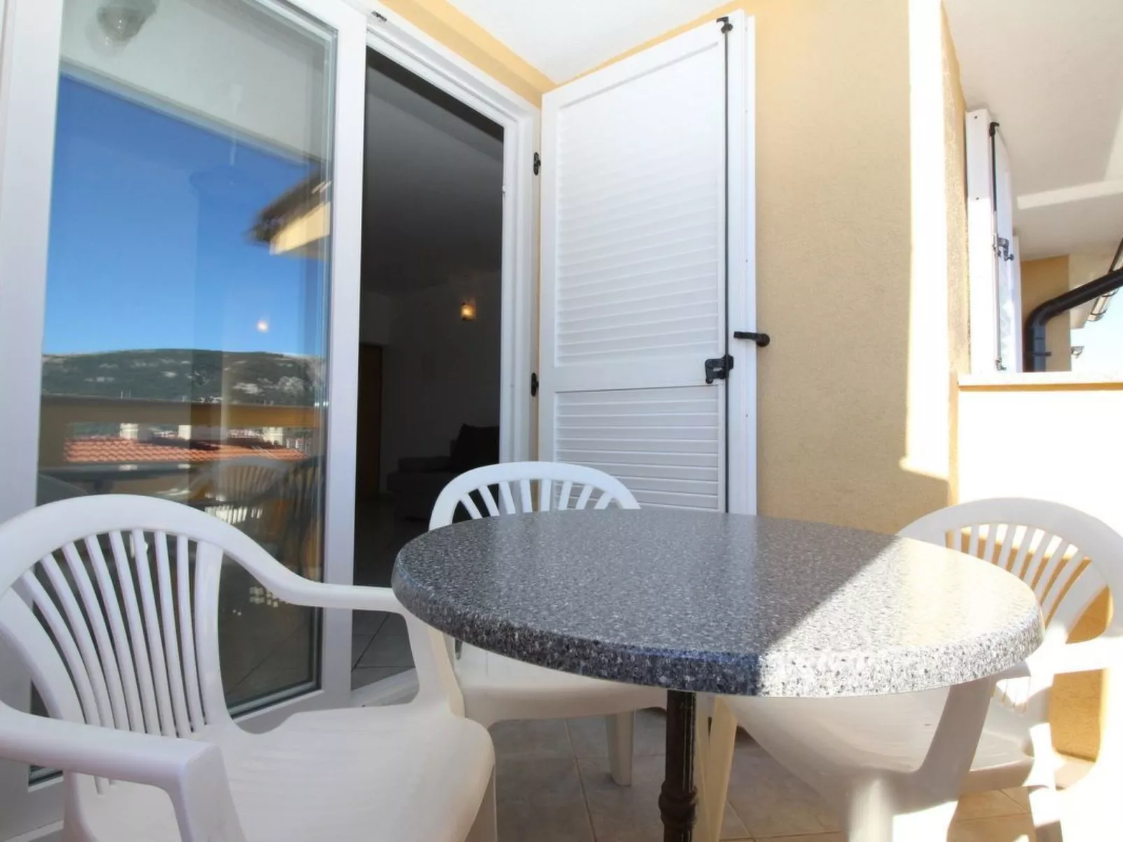 Wohnung in Baška mit Eigenem Balkon-Image-tags.info