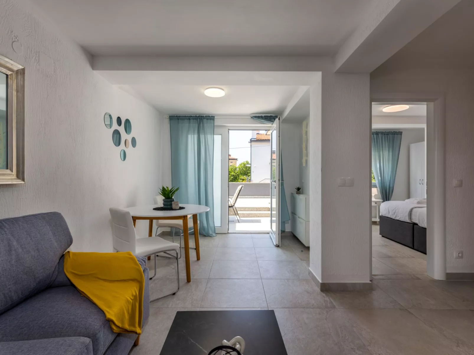 Modernes Apartment in Crikvenica mit Gemeinschaftspool-Binnen