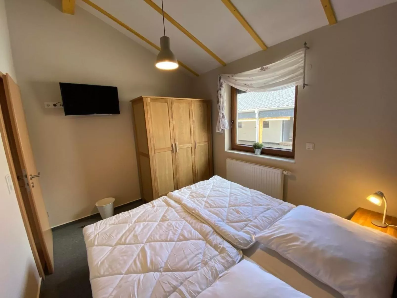 N5 Eingezäuntes Ferienhaus mit ebenerdiger Dusch-Image-tags.info