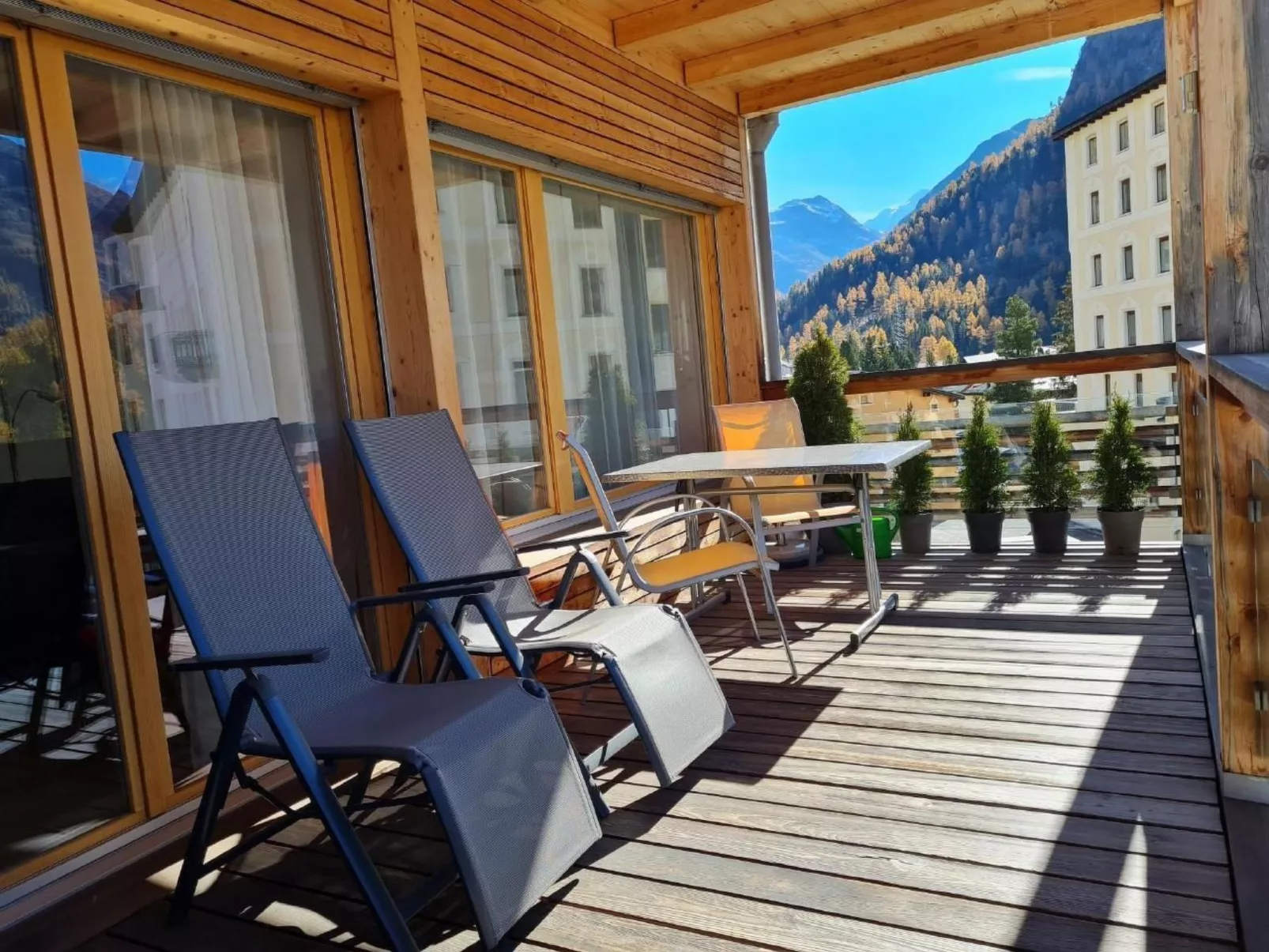 Chesa Tramèr-Buiten