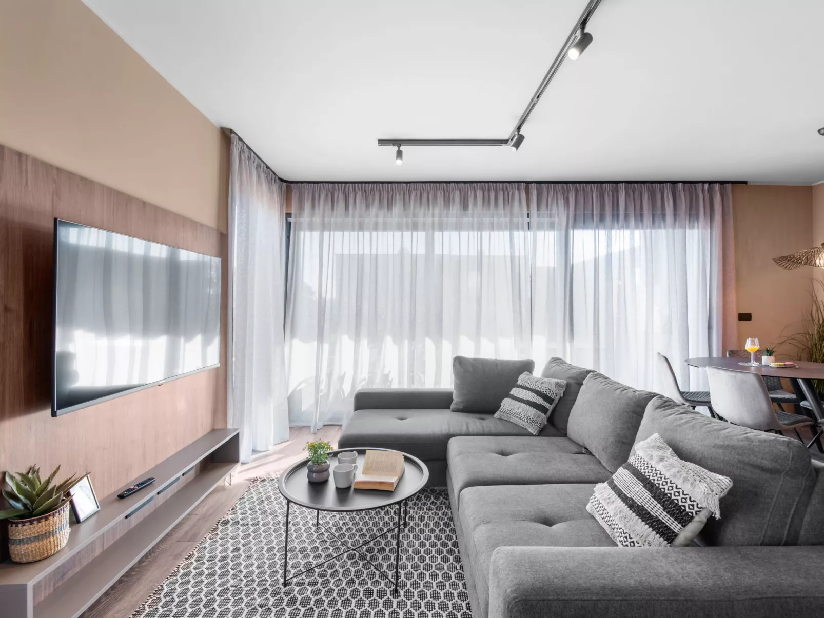 Quercus Village APP 3 mit privatem Pool-Binnen