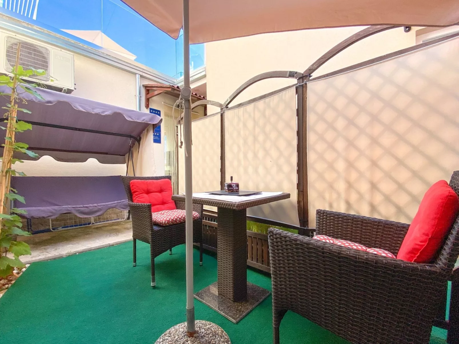 Für 2 Personen ca. 20 m&sup2; in Novigrad, Adriaküste Kroatien (Westküste von I