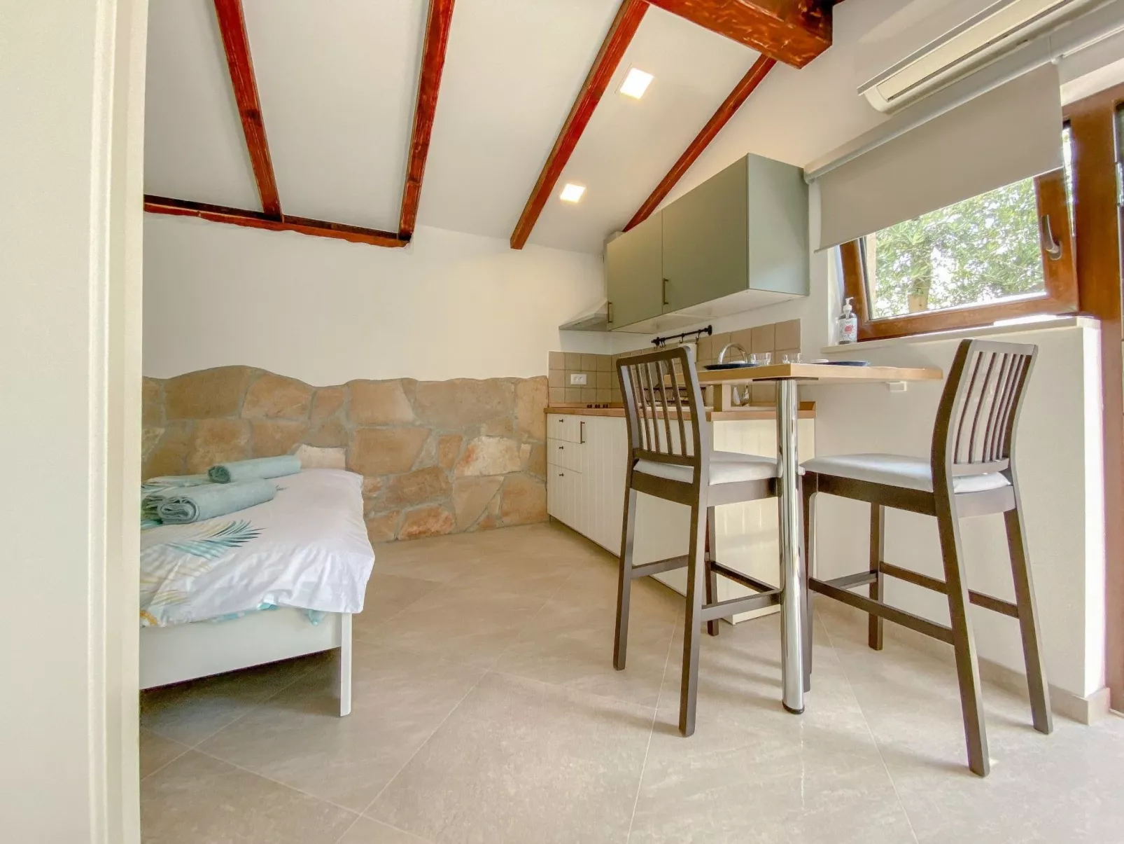 Gemütliches Studioappartement Doris-Binnen