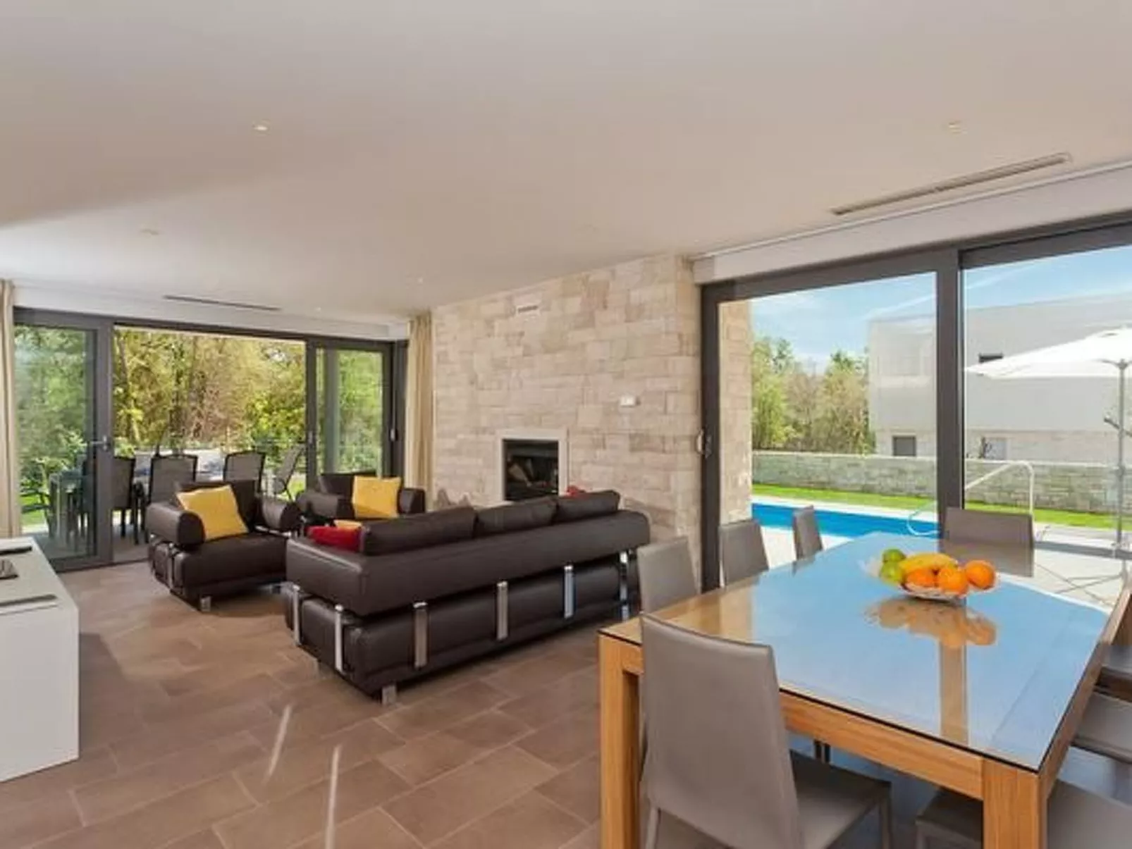 Designvilla mit Dachterrasse und Panoramablick-Image-tags.info