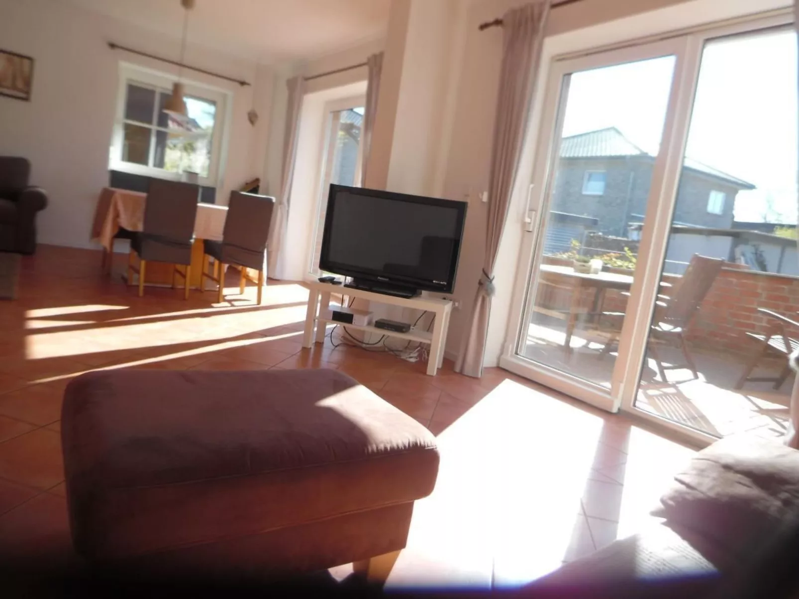 Mit Garten und Stellplatz-Binnen