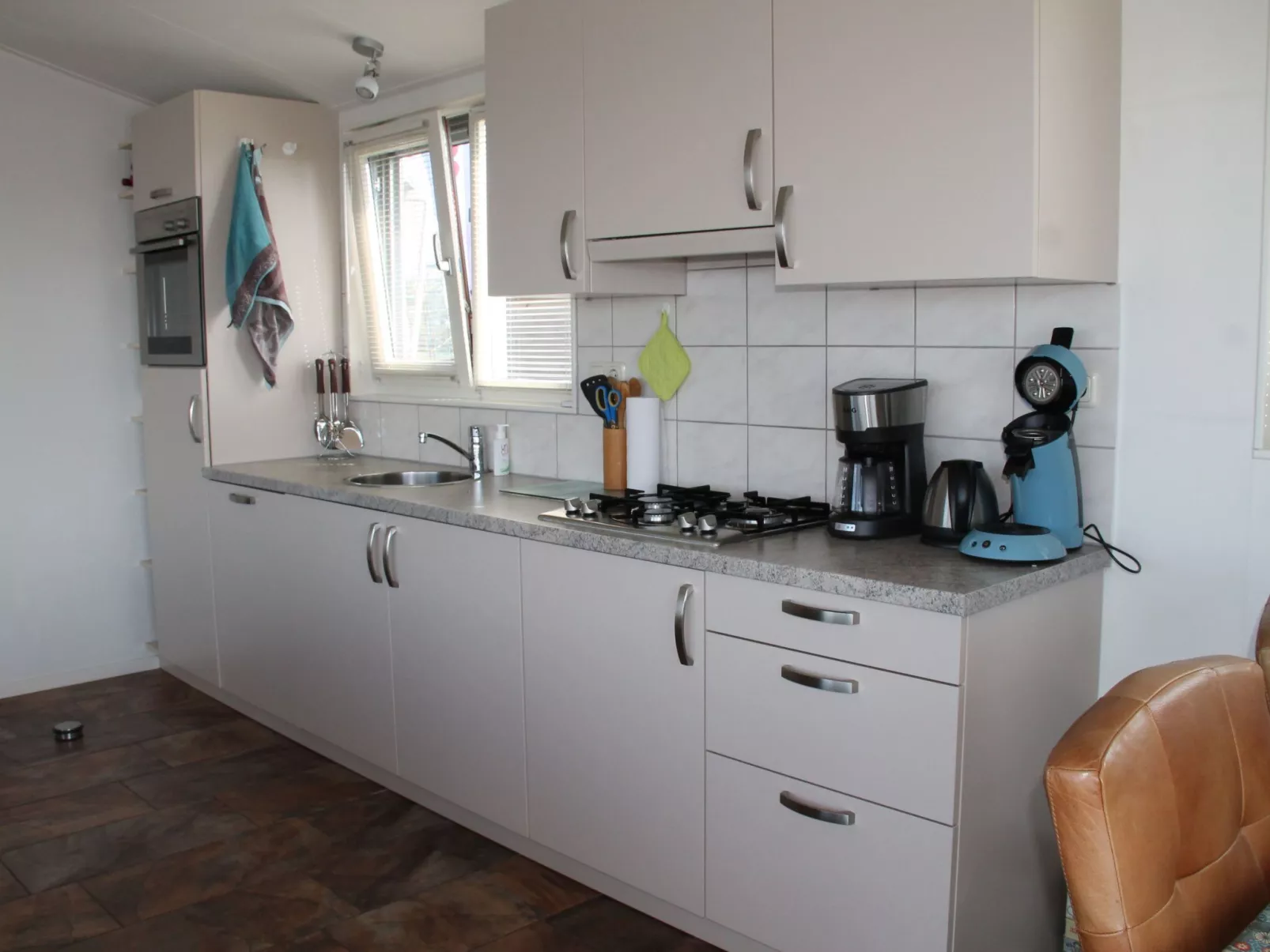 Boot "De Frijheit" mit Blick auf das Wasser-Binnen