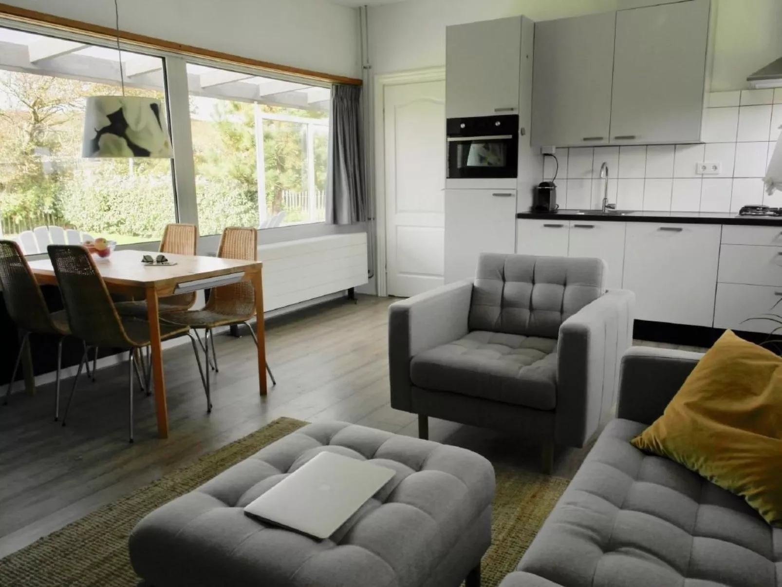 Schönes Ferienhaus Strandopgang in Julianadorp-Binnen