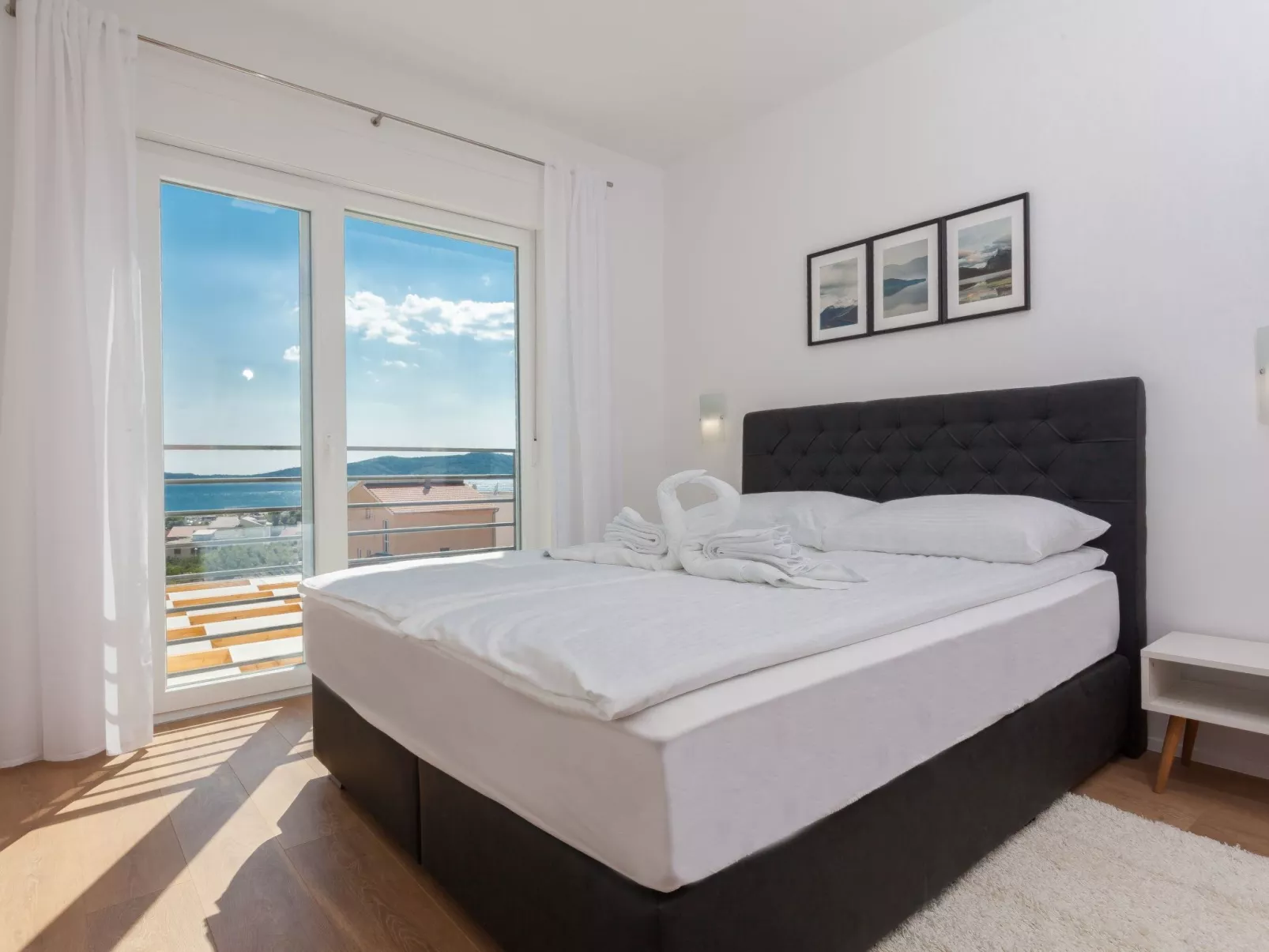 Wunderschöne Ferienvilla Lomari-Binnen