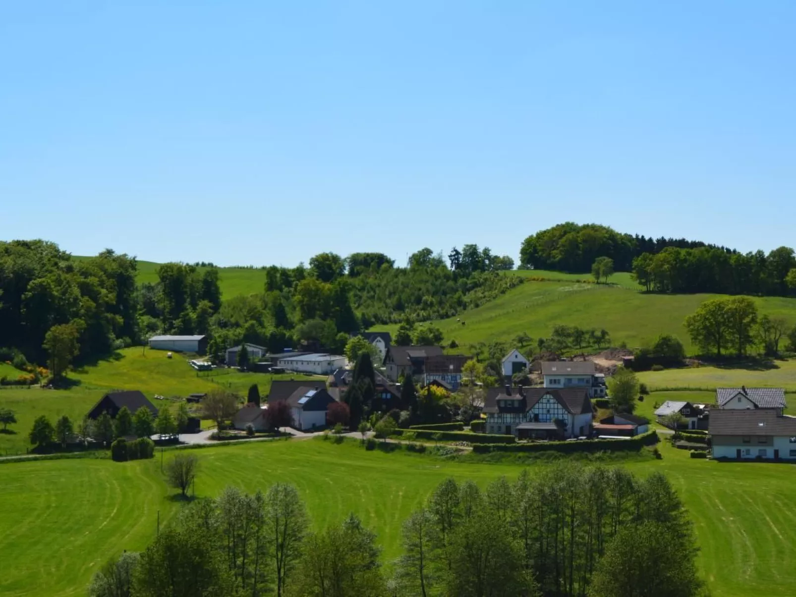 In Feldmannshof mit Grill und Garten-Image-tags.info