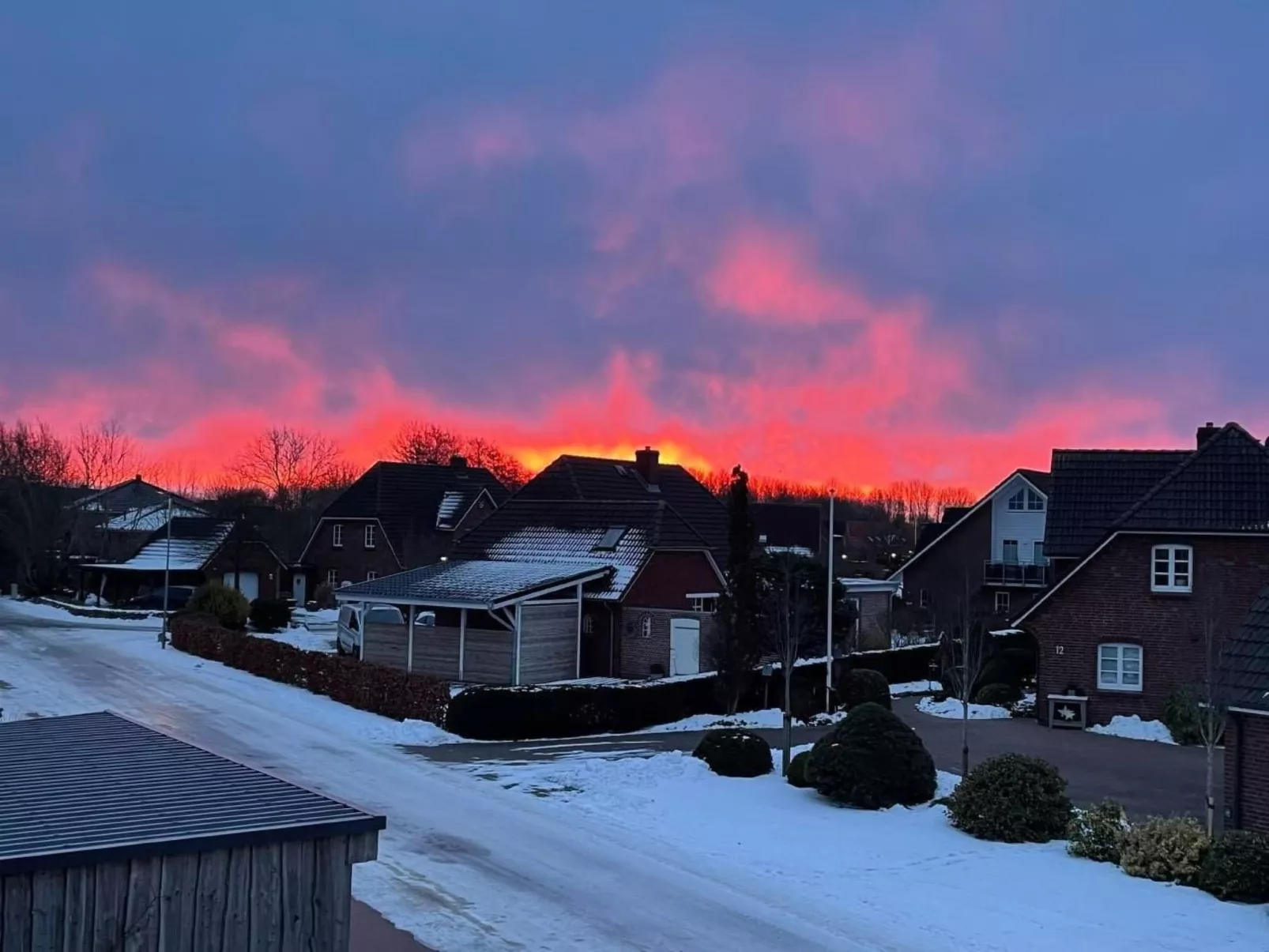 Ruhige Wohnung in Risum mit Garten und Terrasse-Buiten