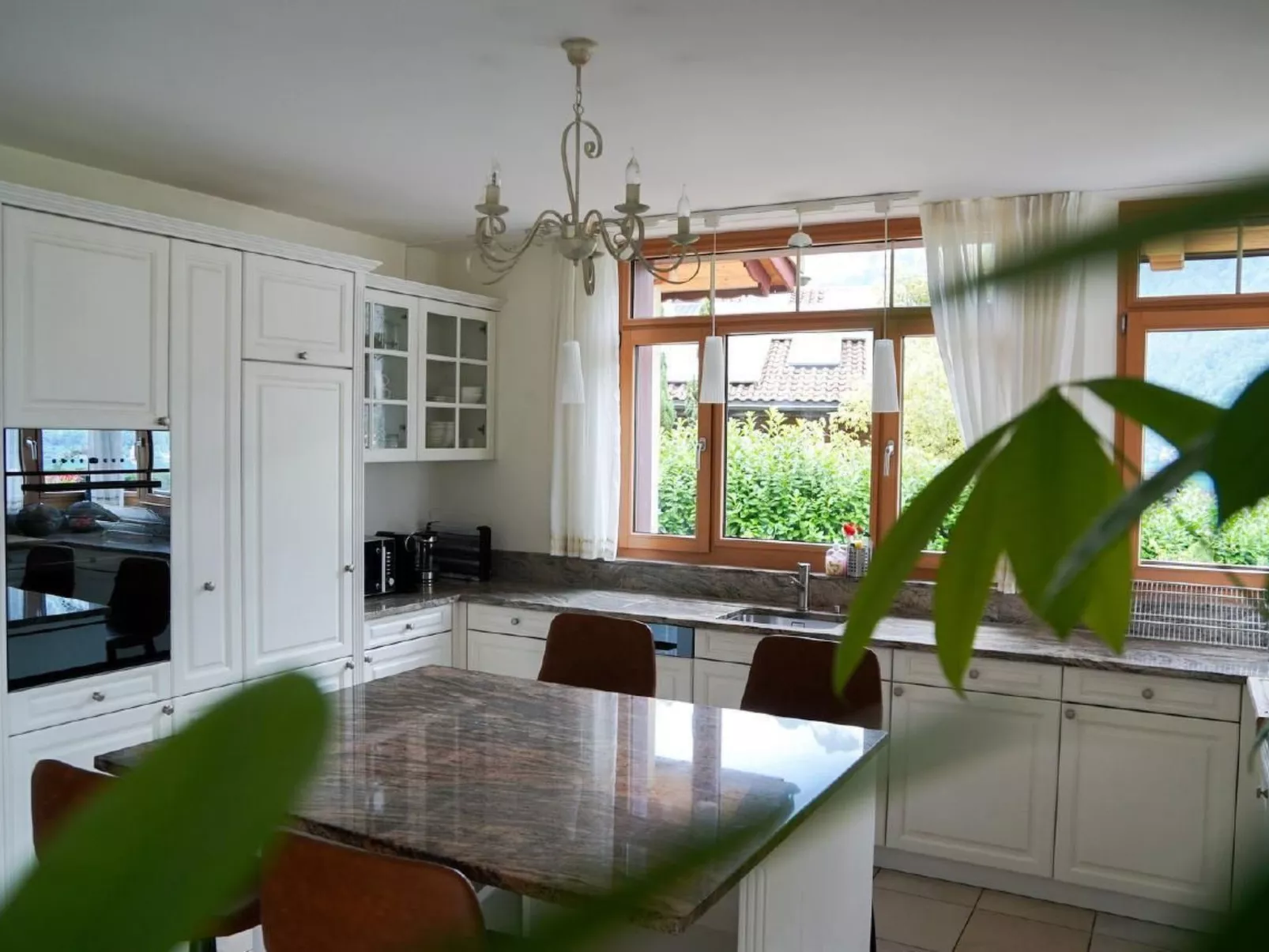 Amazing Chalet | Heidiland | Pool & Sauna-Binnen