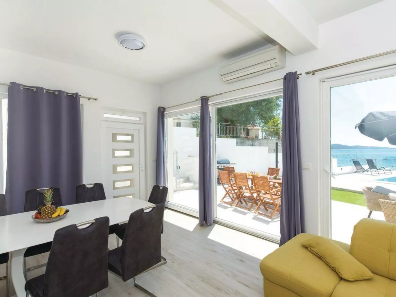 Villa Felicita für 12 Personen in Zaboric-Binnen