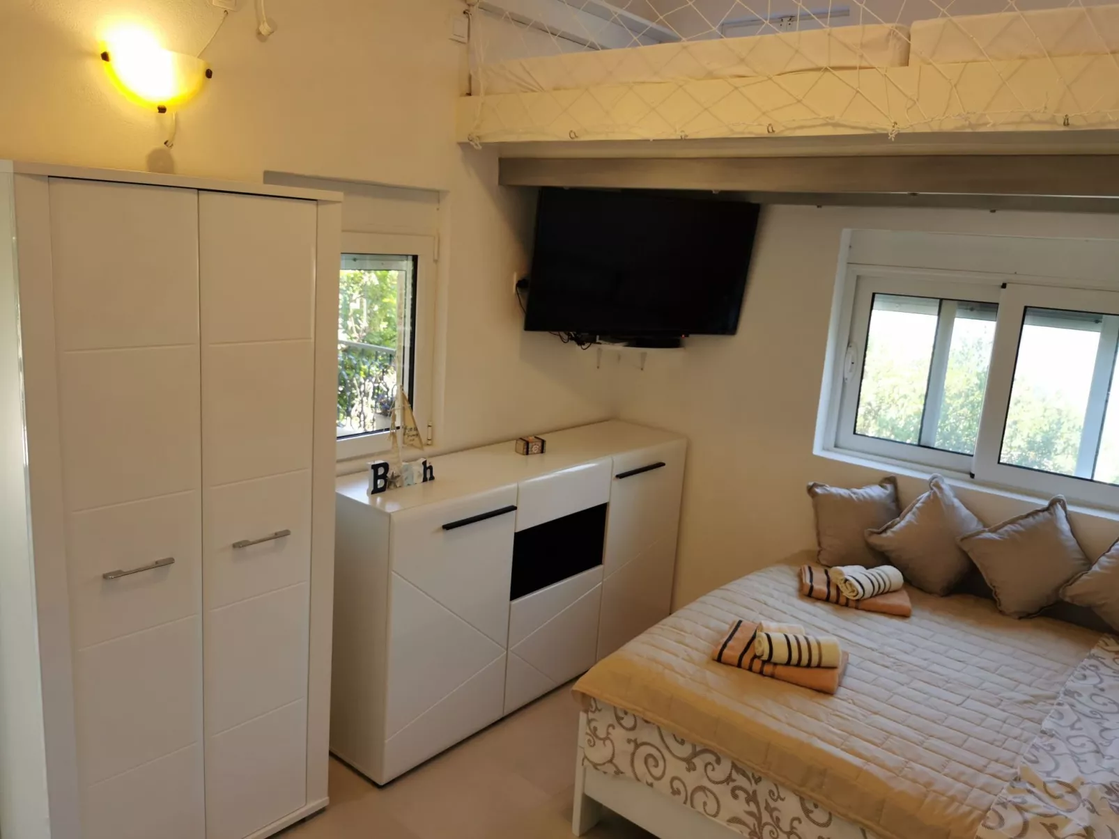 Schönes Apartment mit Whirlpool, Grill und Garten-Image-tags.info