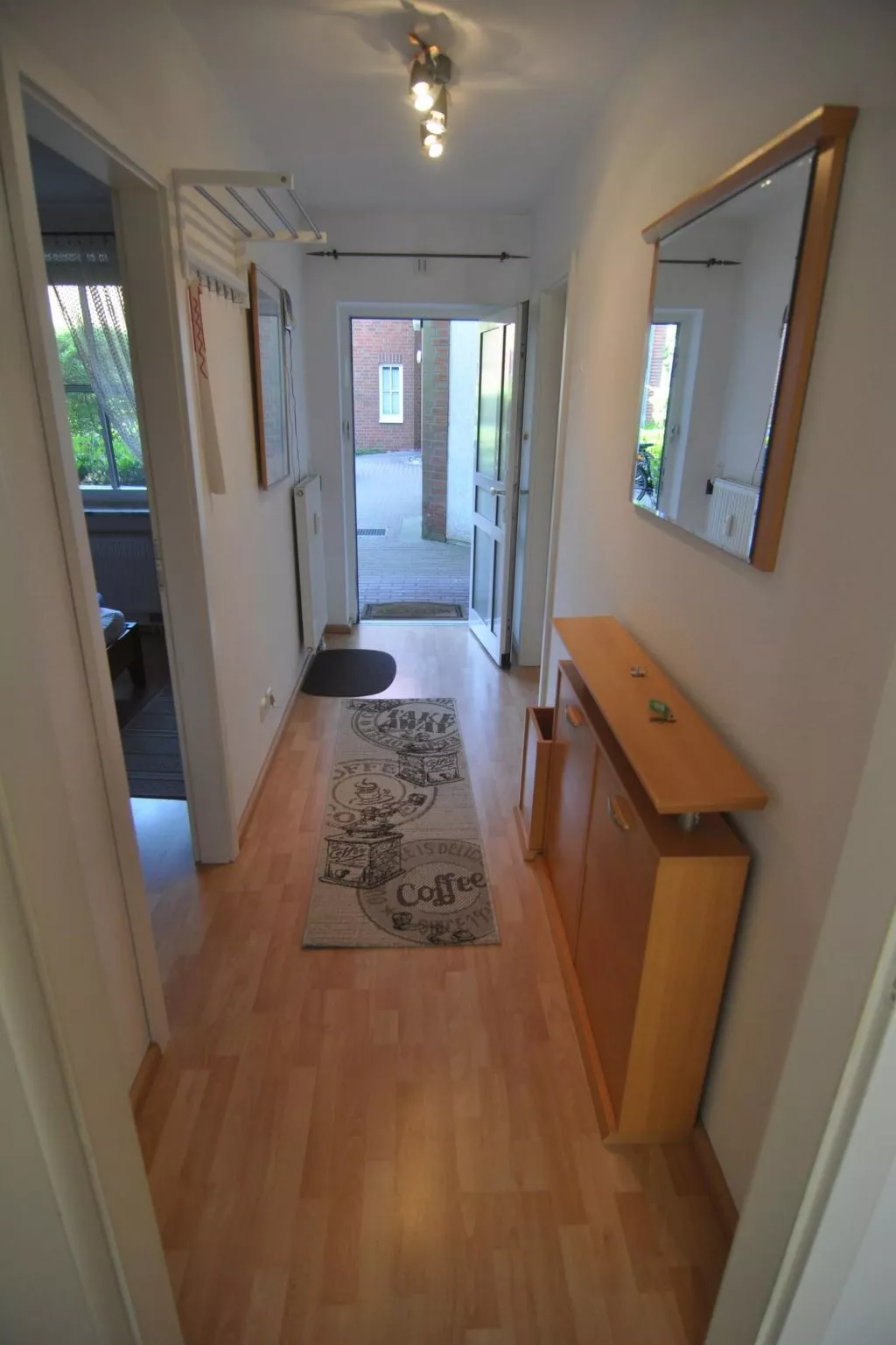 Entspannen auf der Südterrasse-Binnen