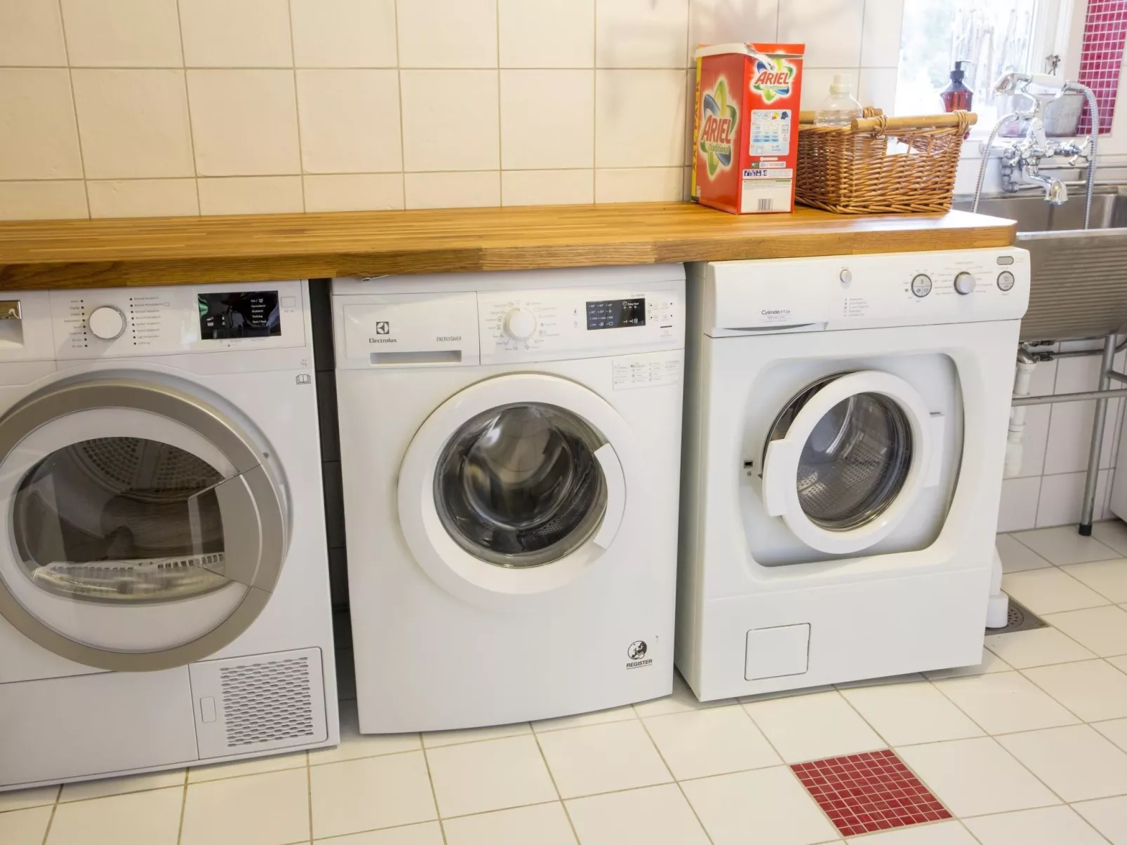 Villa mit Whirlpool-Binnen