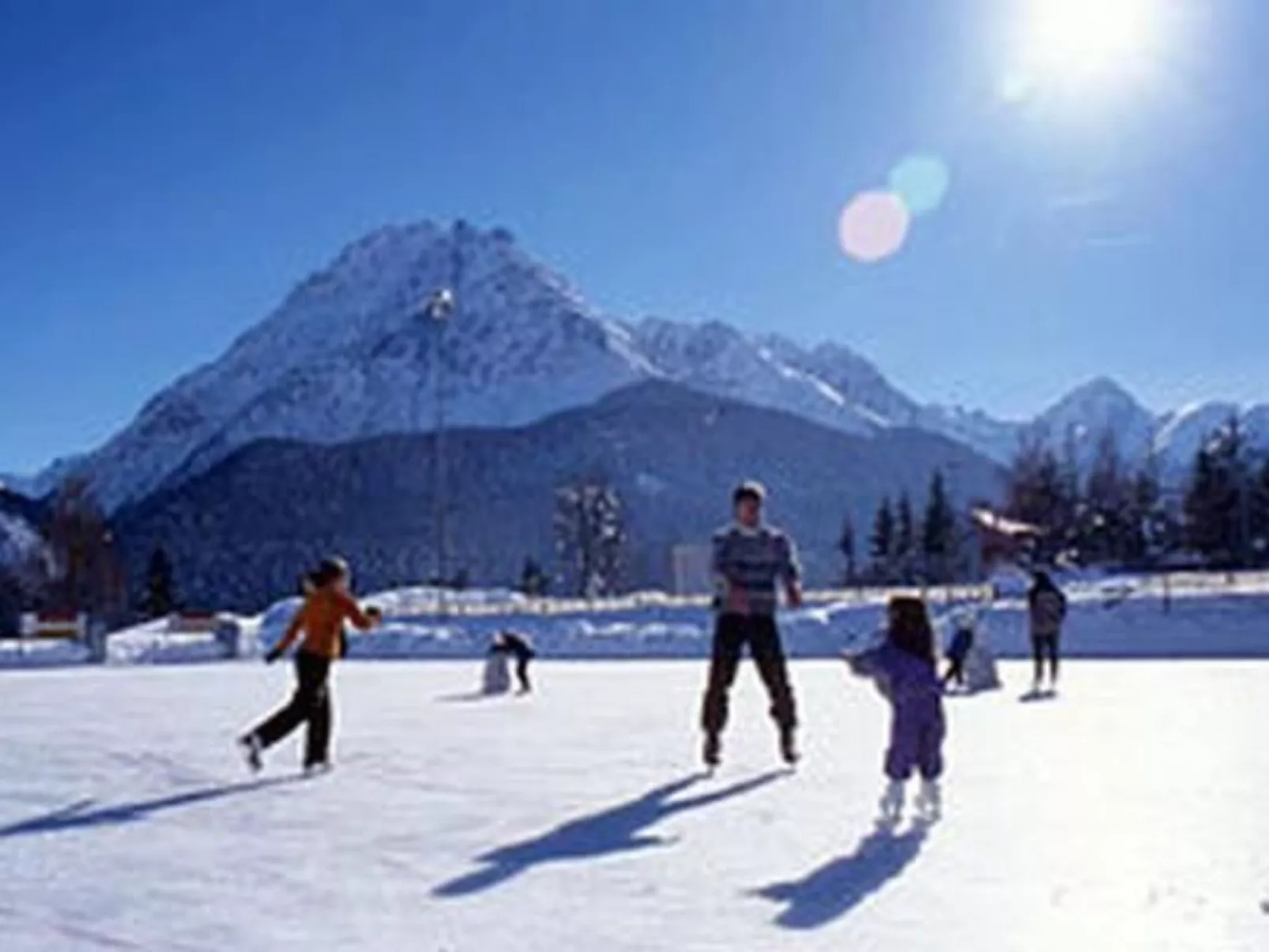 Alte typische Engadinermühle-Buiten