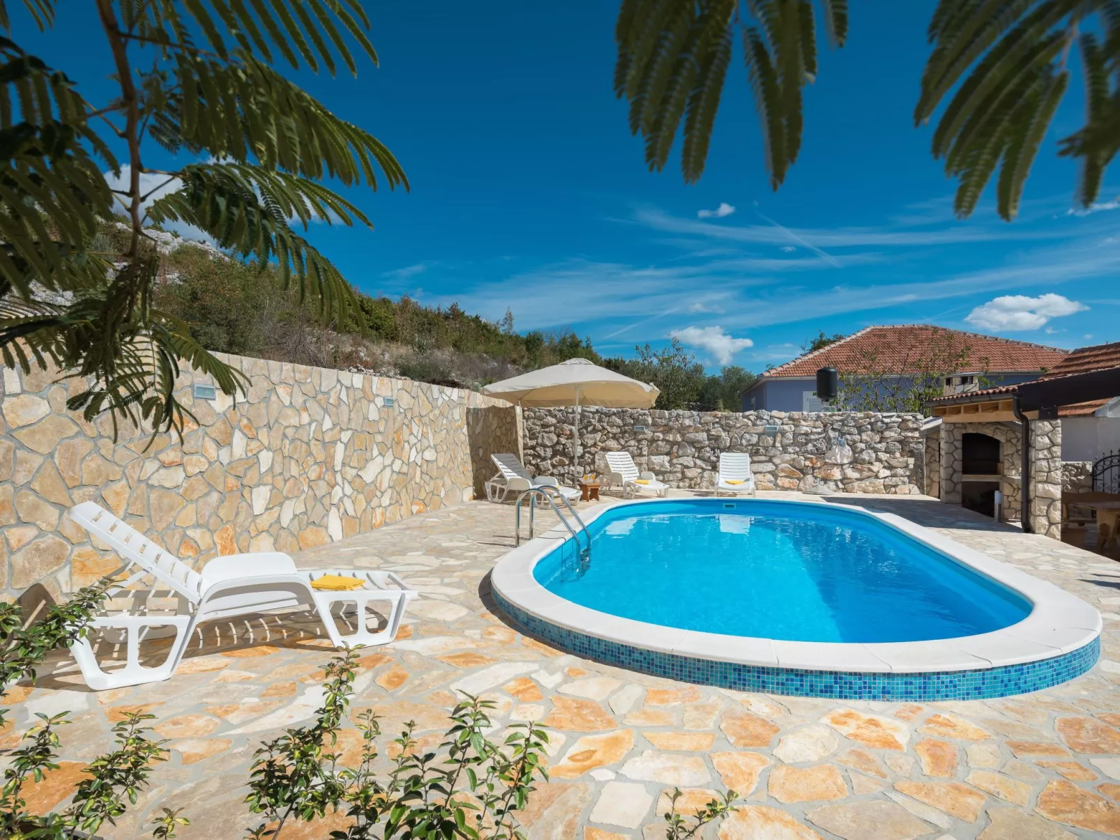 Villa Stara Kula-Buiten