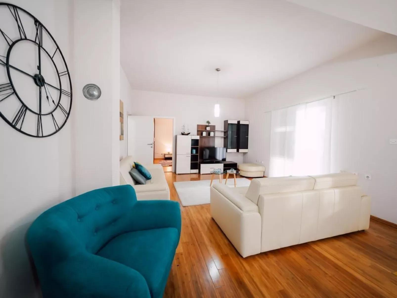 Wohnung mit Whirlpool-Image-tags.info