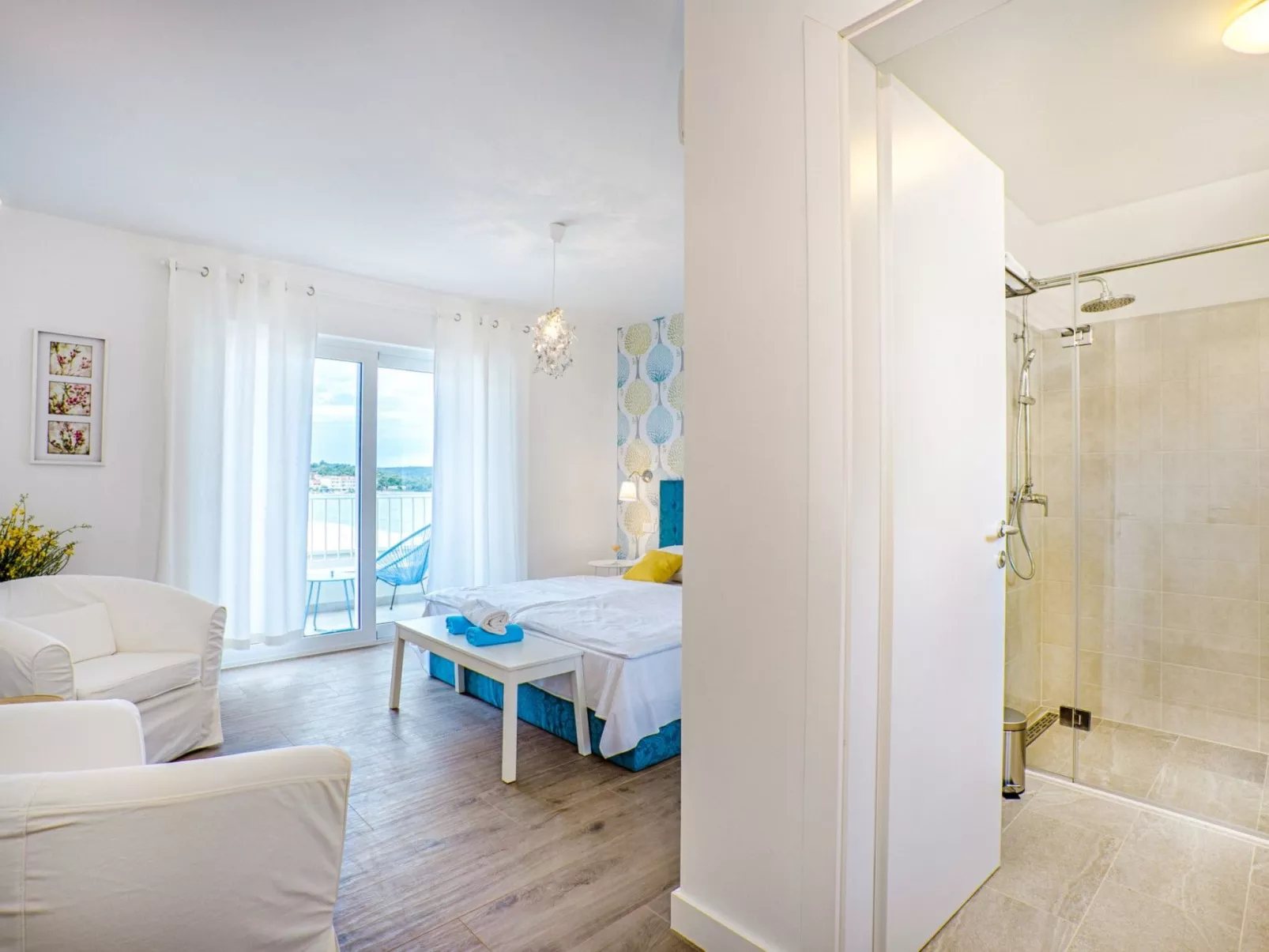 Am Strand "Villa Lori"-Binnen