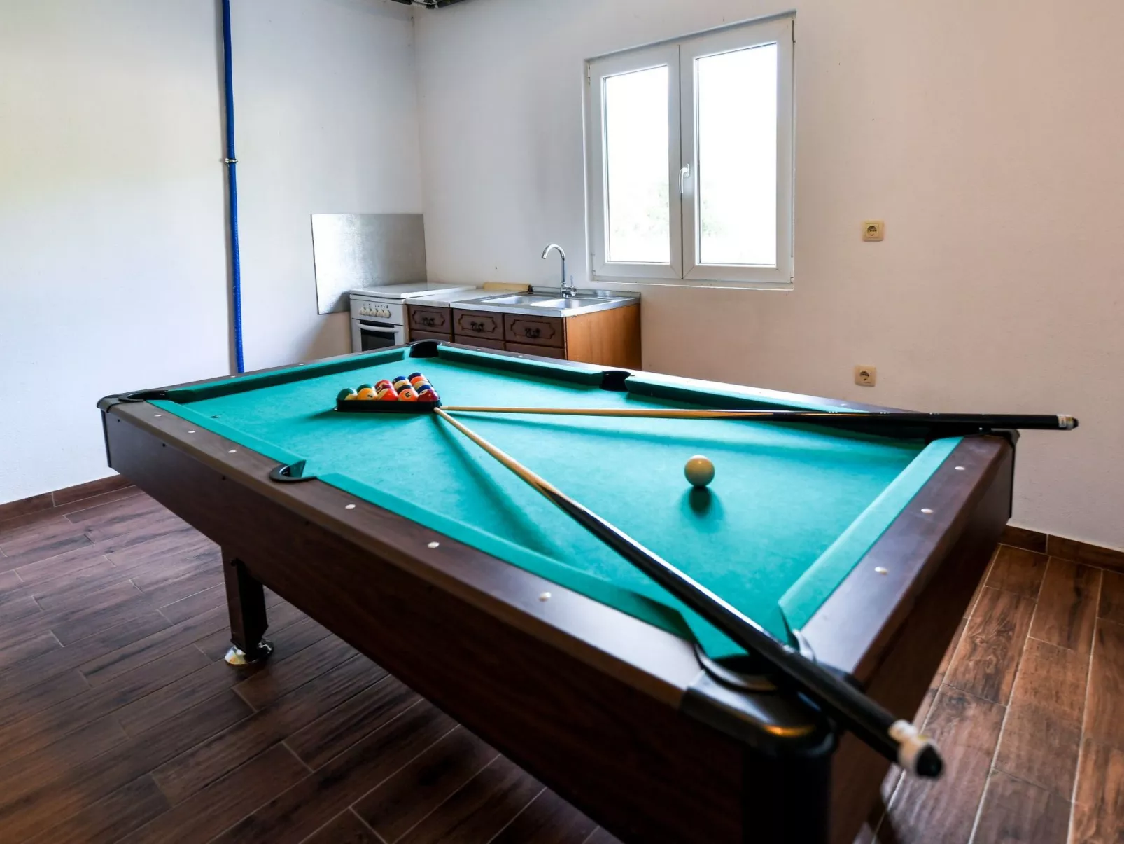 Charmantes Ferienhaus in Donje Rastane-Binnen