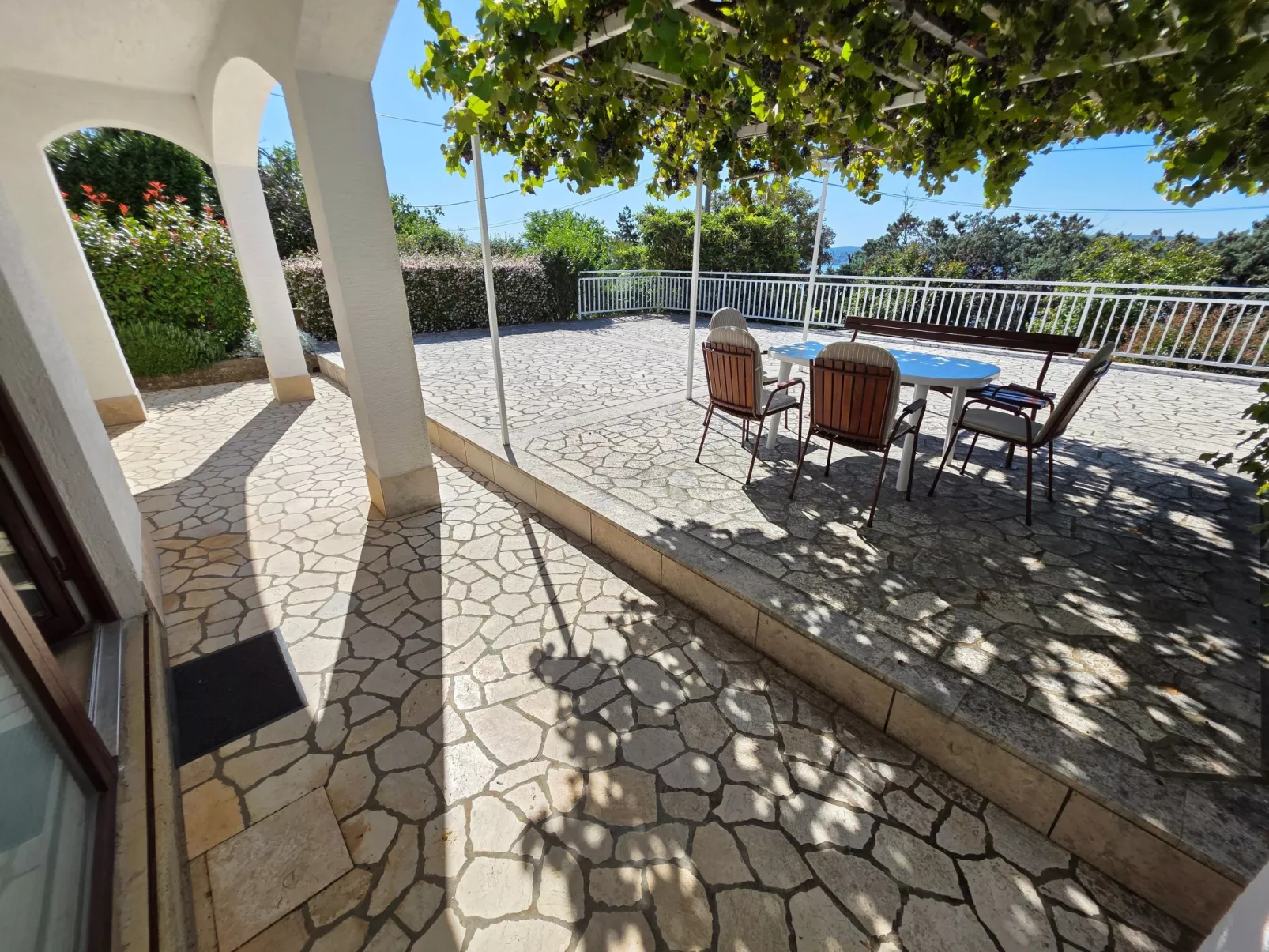 Wohnung für 4-5 Personen mit Terrasse