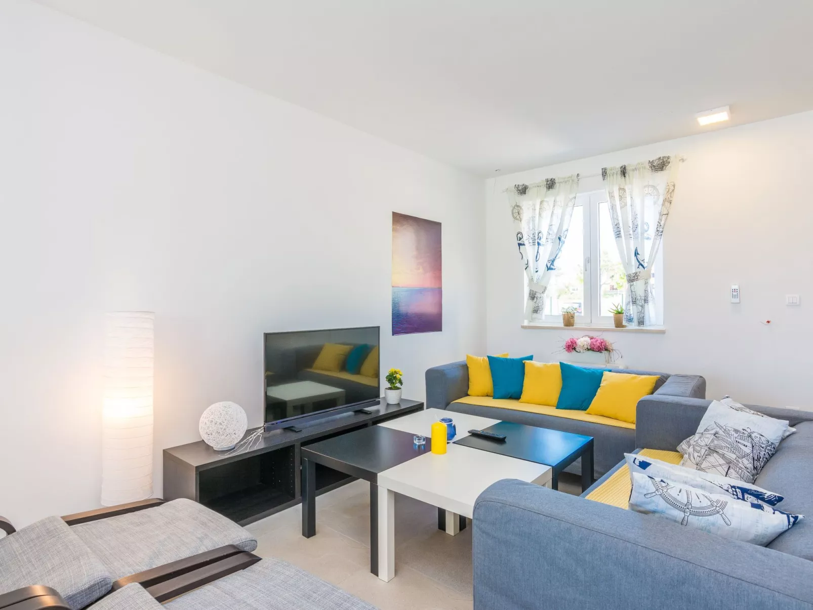 Strandvilla "Miri Olive" mit beheiztem Pool-Binnen