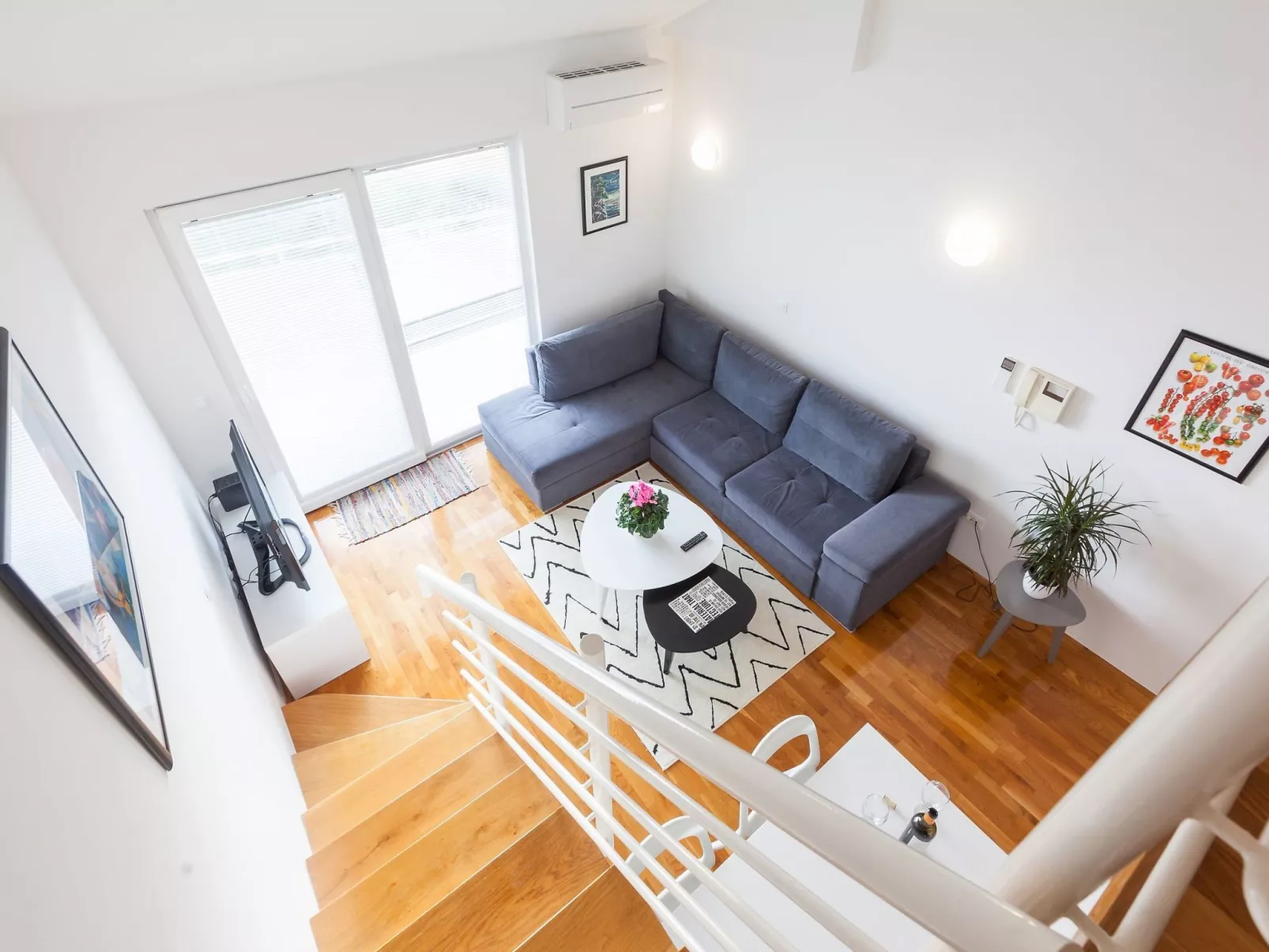 Wohnung mit Blick auf das Wasser-Binnen