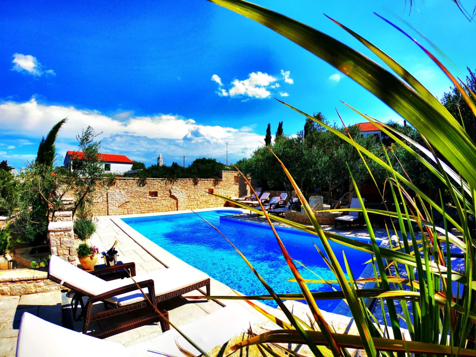 Wohnung für 4 Personen mit Whirlpool und Schwimmbad