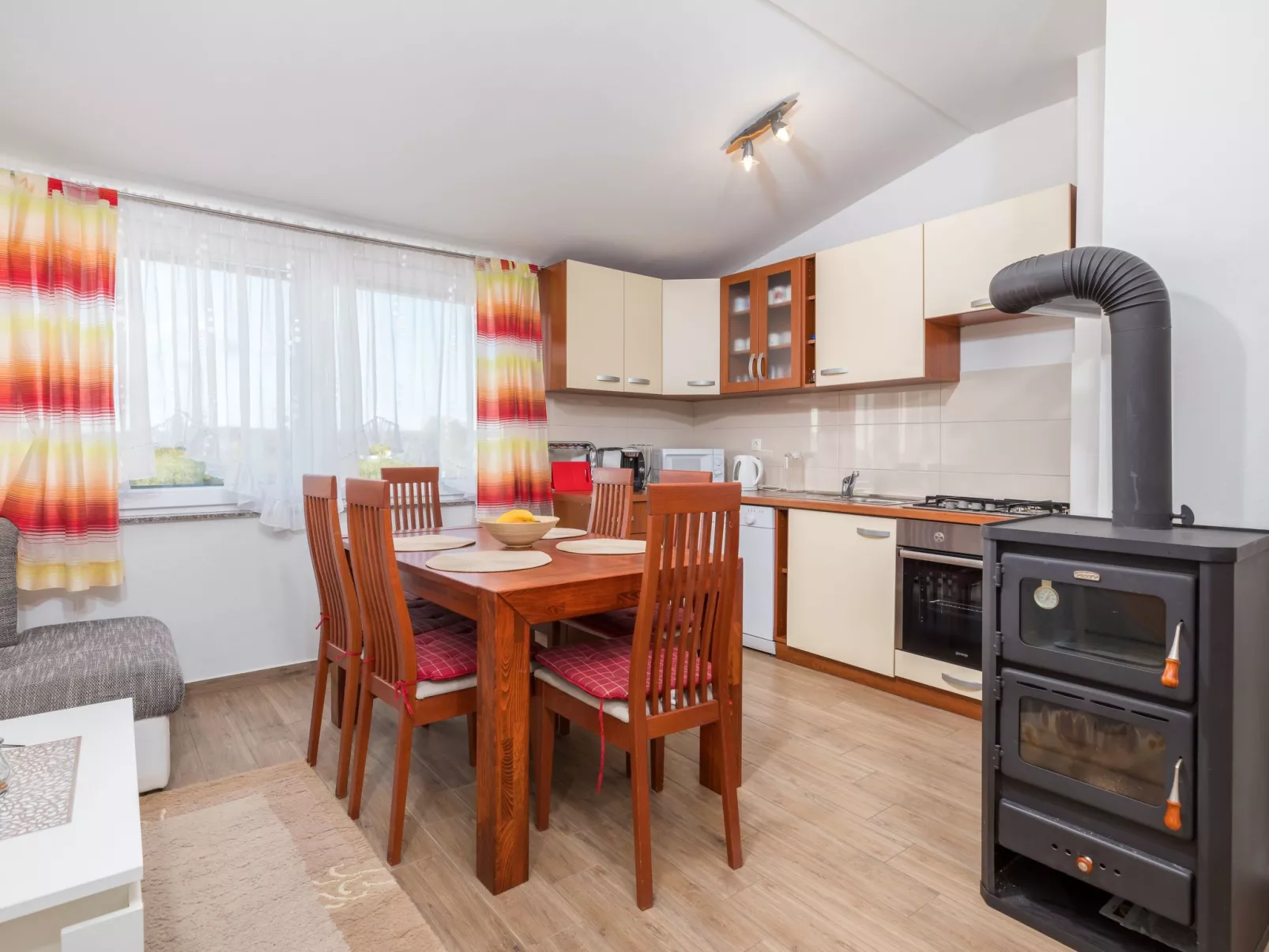 Solea, Dorf Valbandon-Binnen