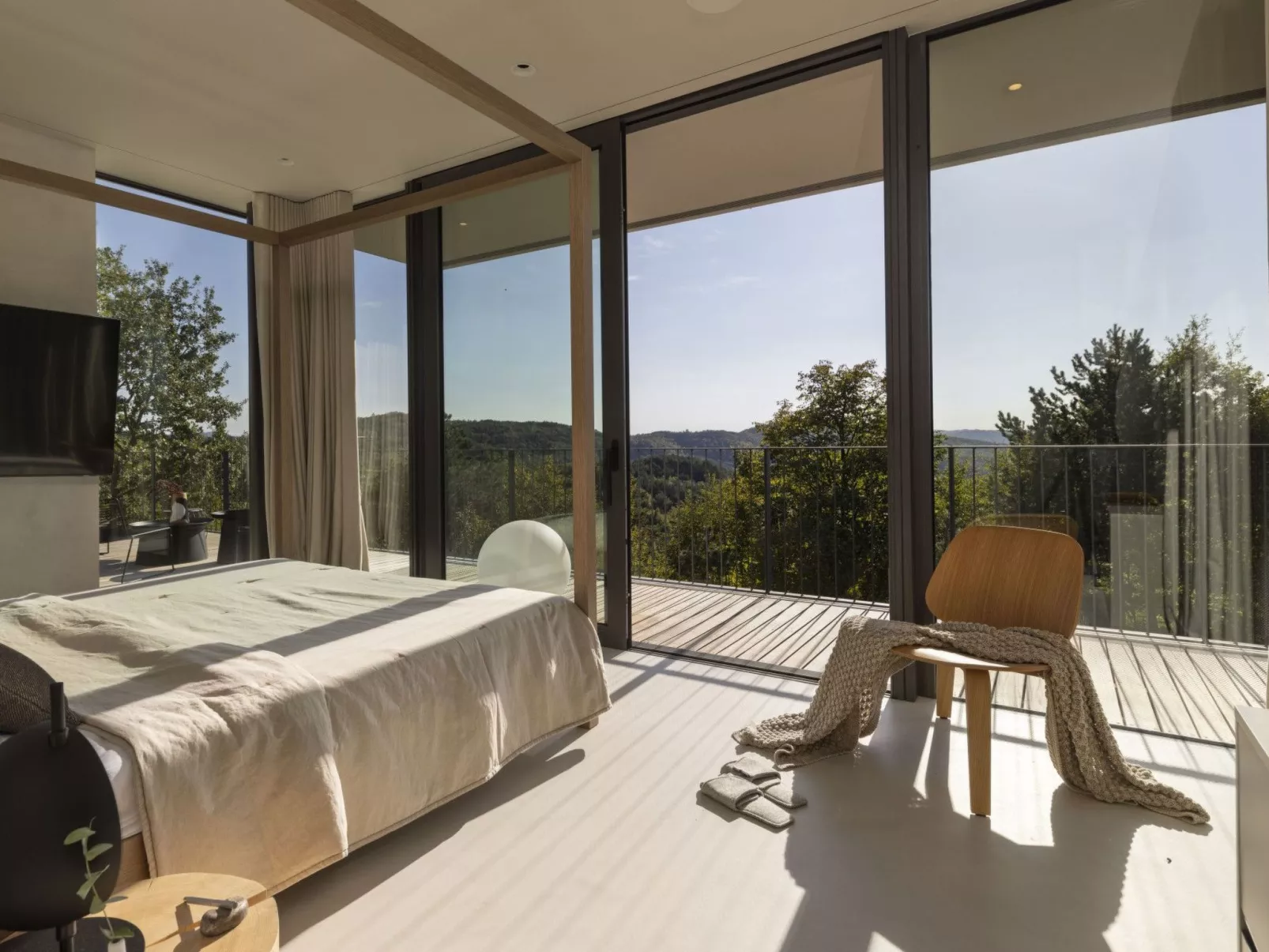 Ferienvilla MIstra mit privatem Pool-Binnen