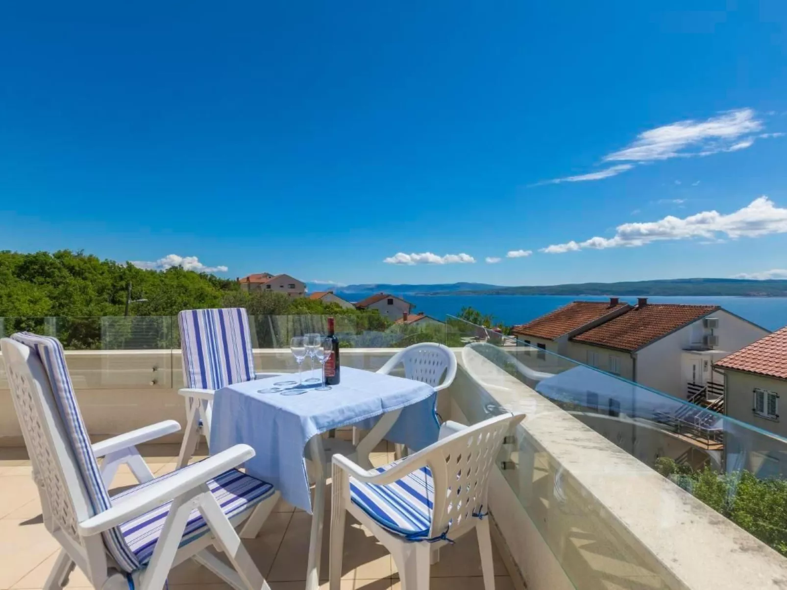 Appartement in Dramalj mit Eigenem Balkon