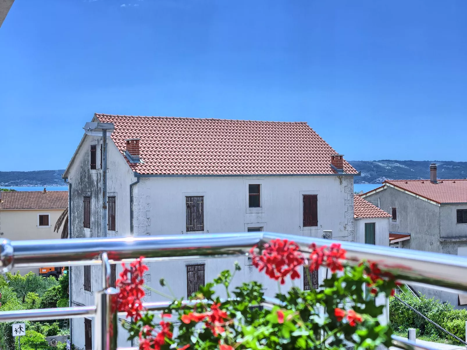 Sonnenuntergang "Wohnung K. Lukšić"-Buiten