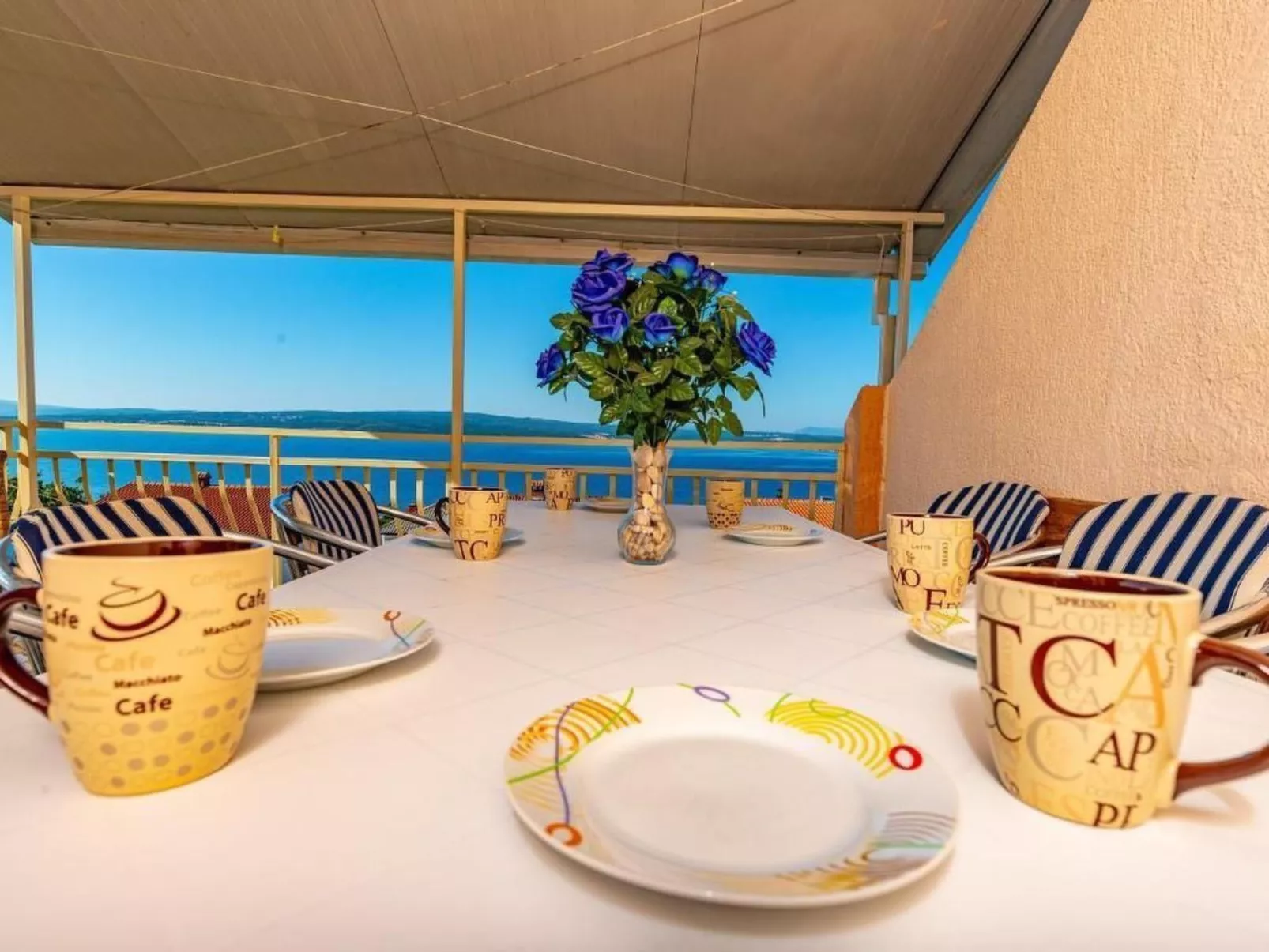 Wohnung in Dramalj und Meerblick-Buiten